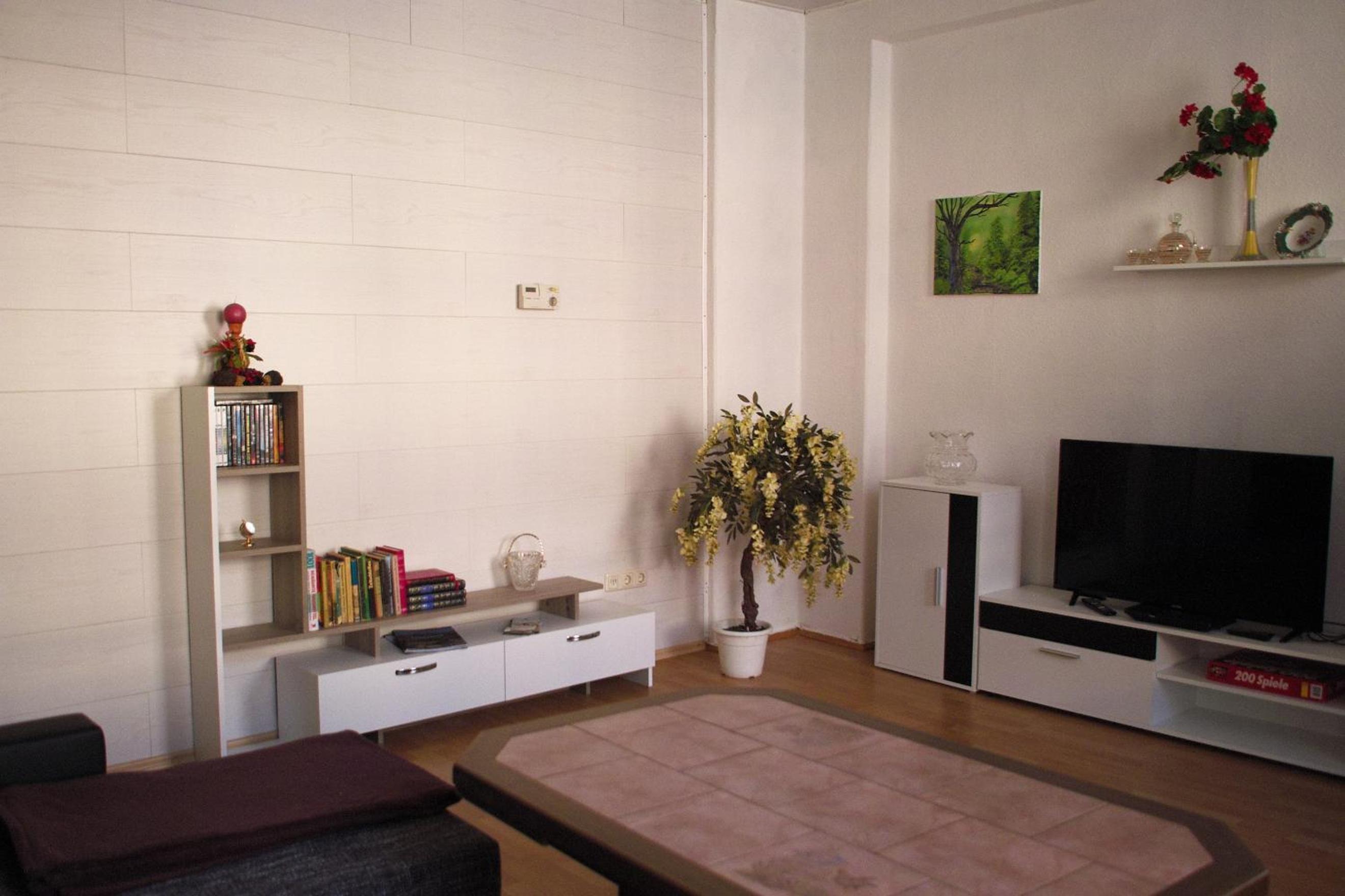 Two-Bedroom Deluxe Apartment with Garden View