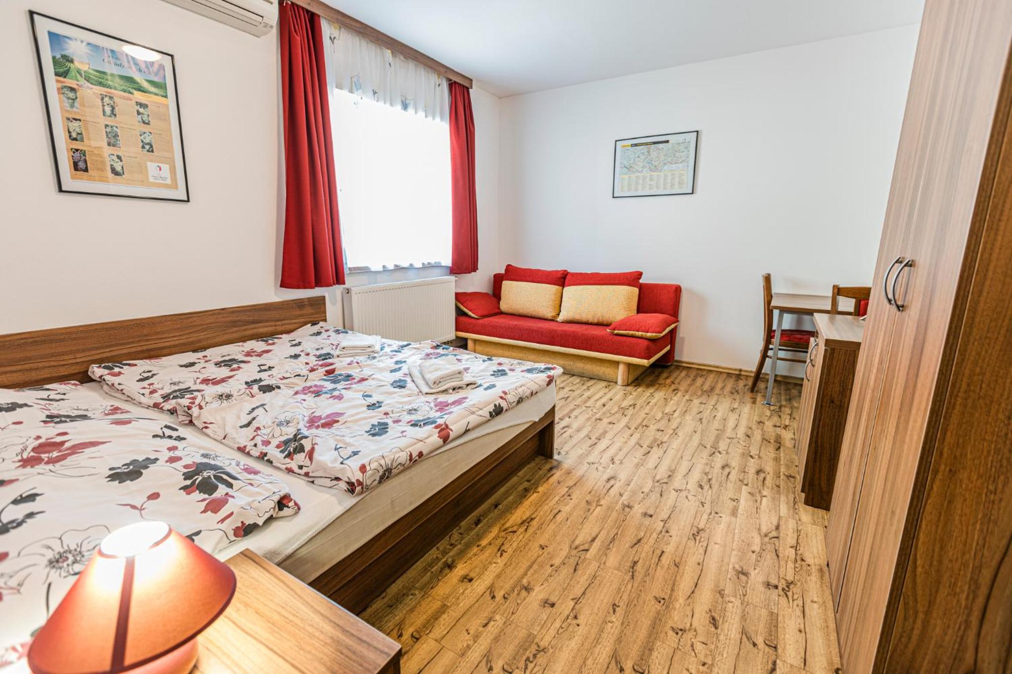 Triple Room photo 2