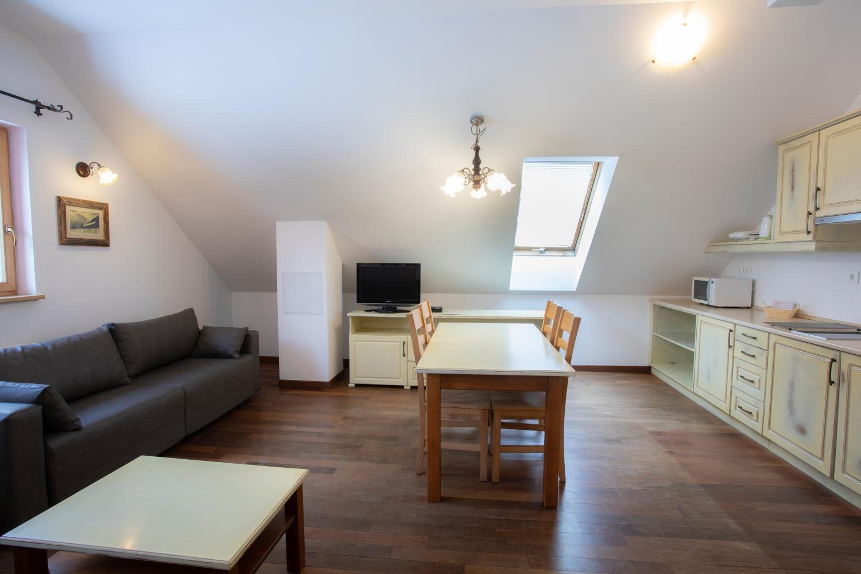 One-Bedroom Apartment - Loft