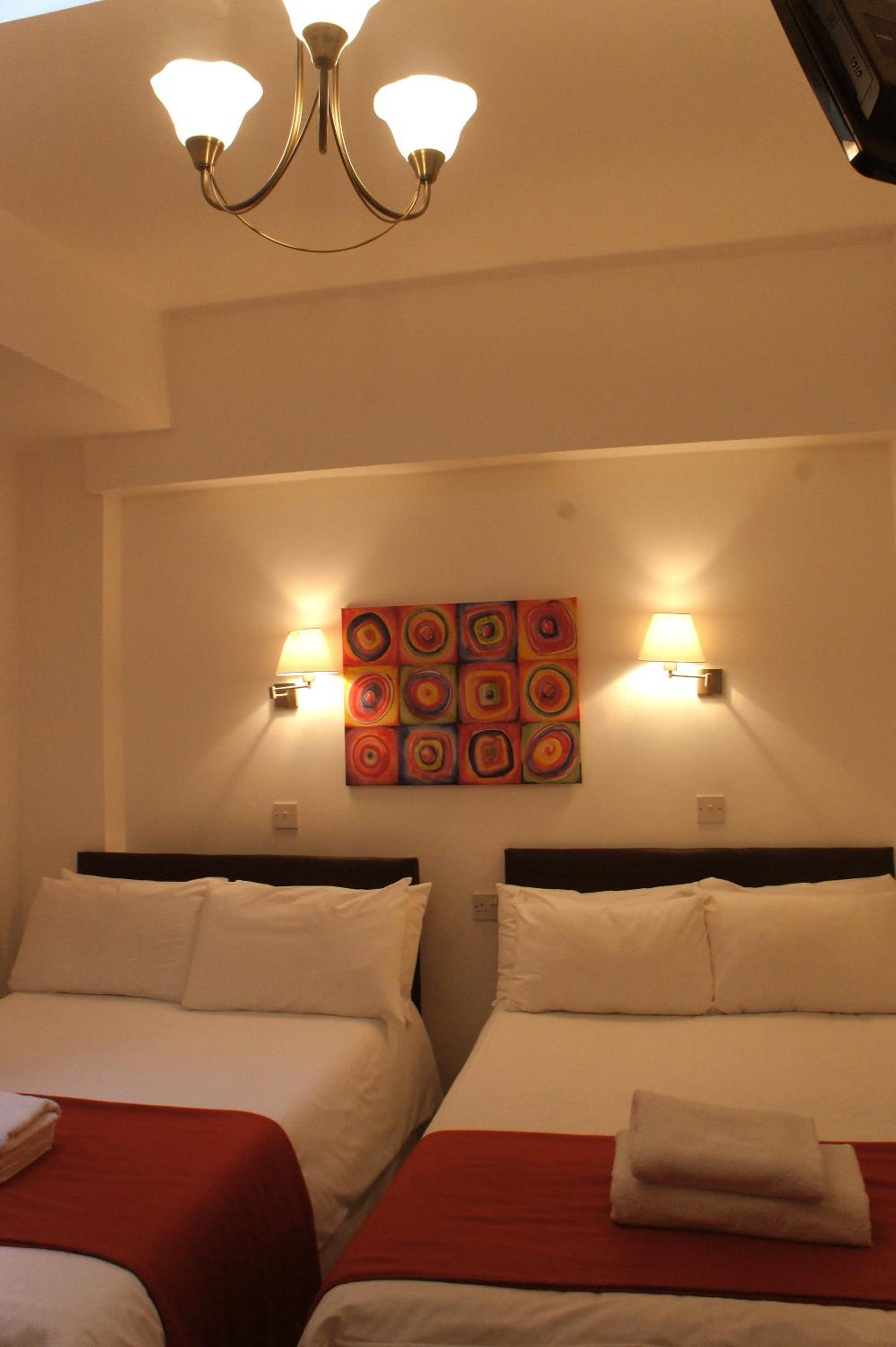 Family Room - En Suite