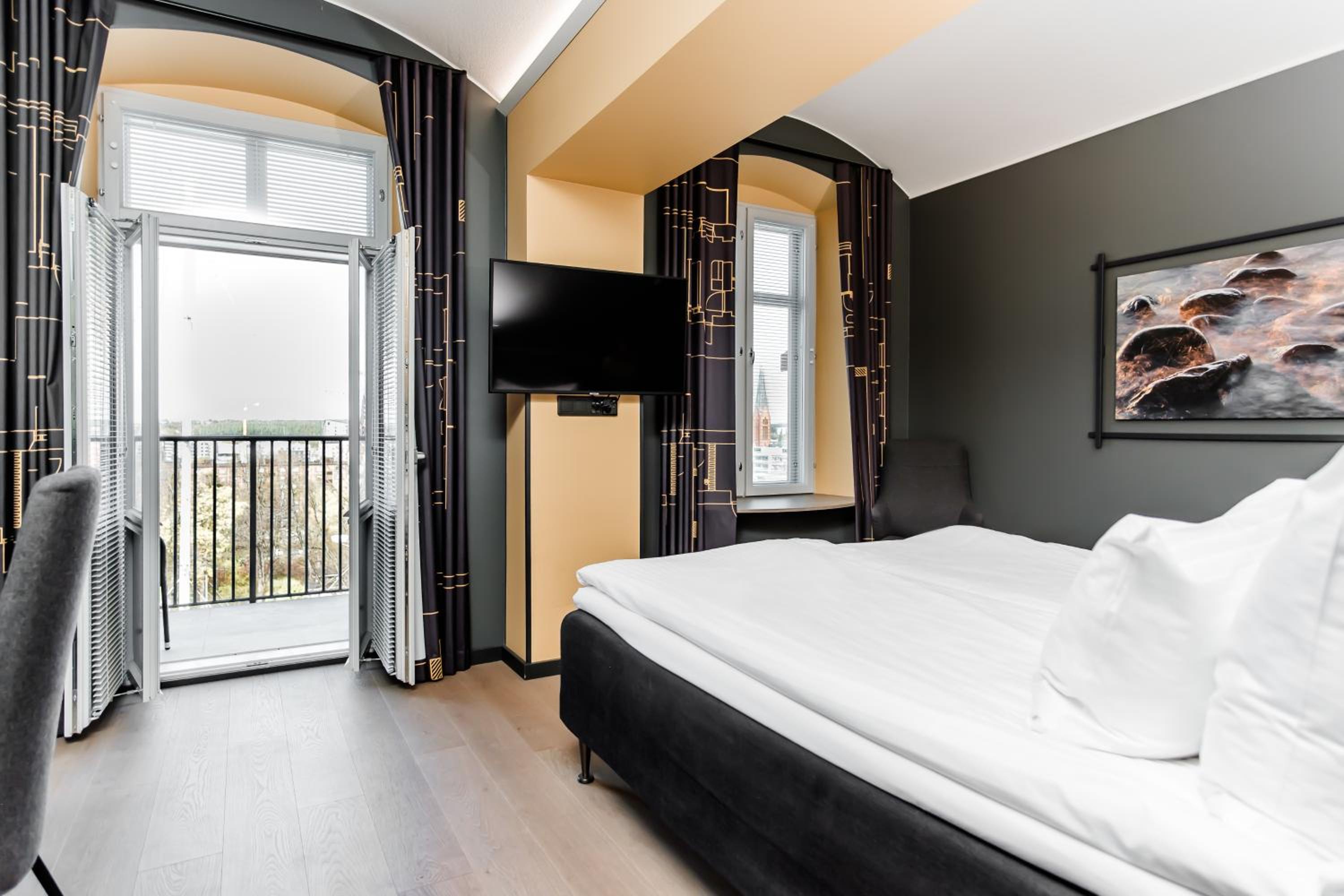 Standard Twin Room - Photo 2