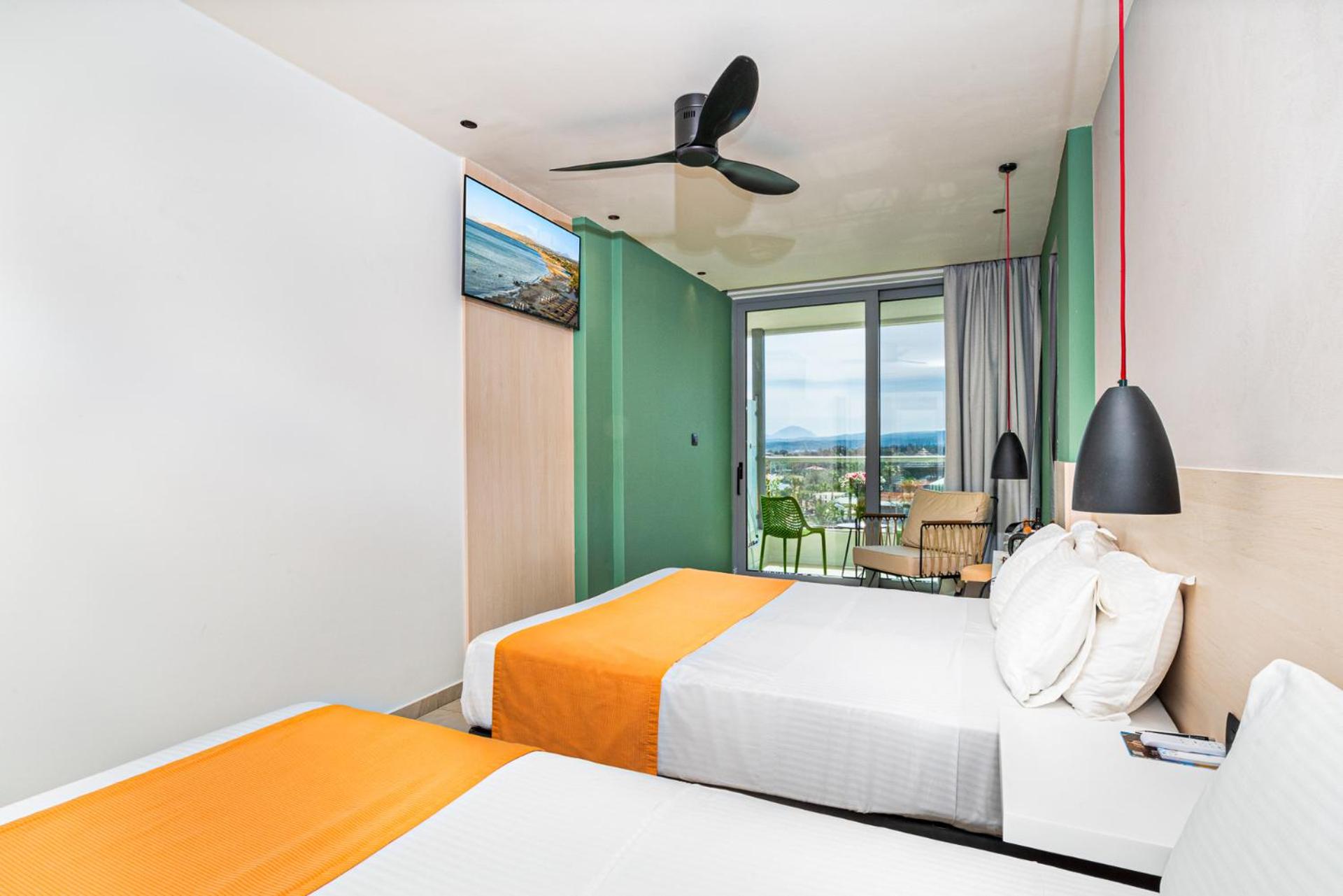 Triple Room with Balcony photo 3