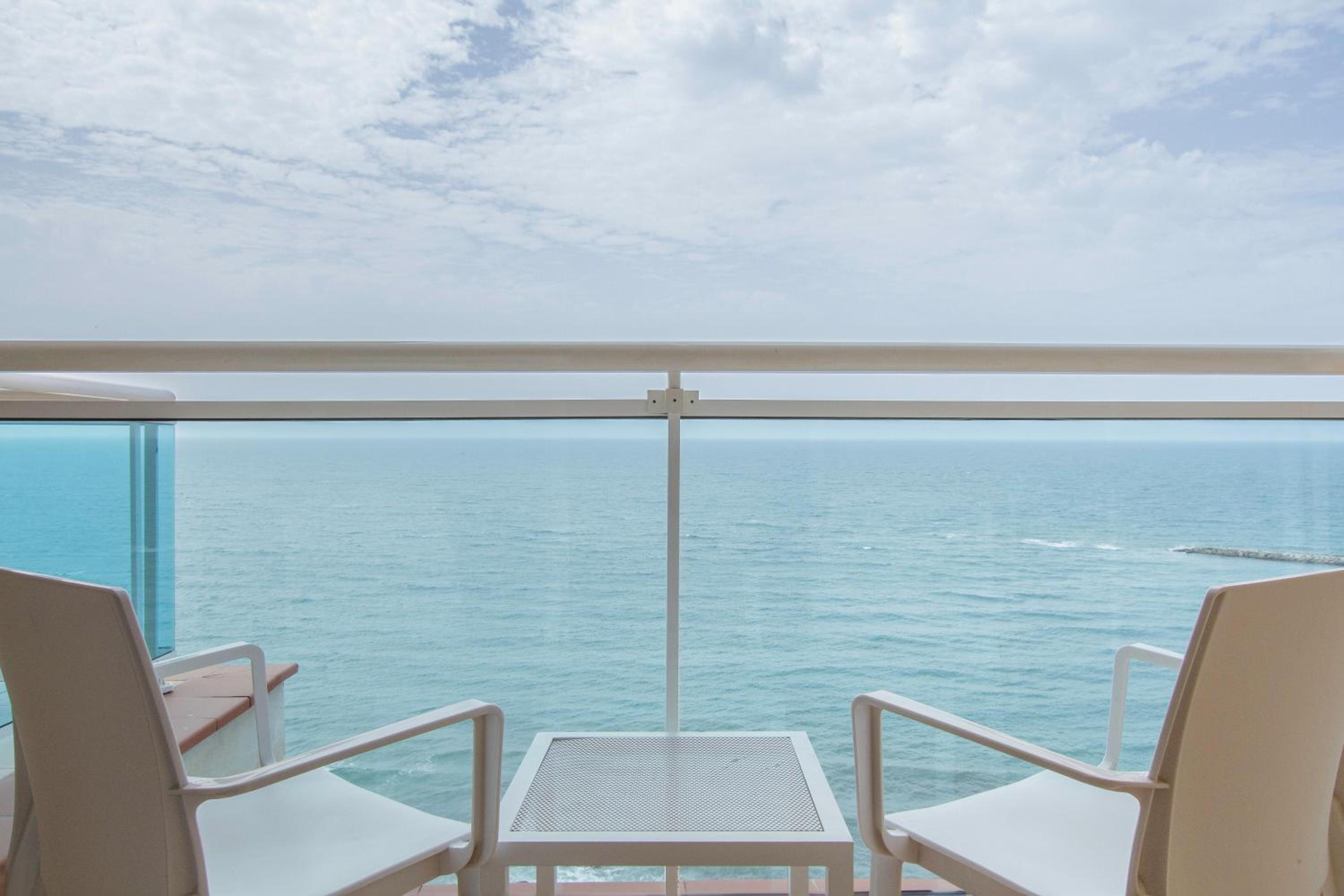 Superior Double or Twin Room with Sea View (2 Adults) - Photo 5
