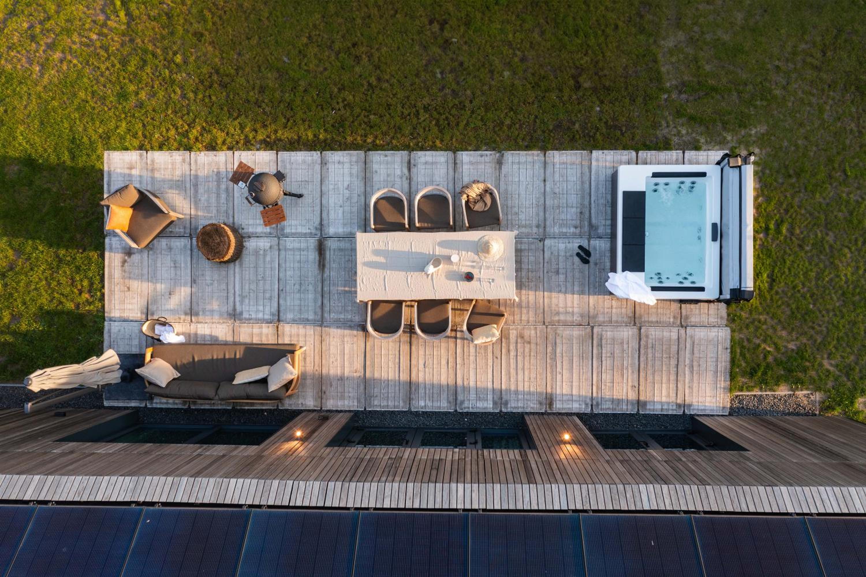 Three-Bedroom Villa with Sauna & Jacuzzi