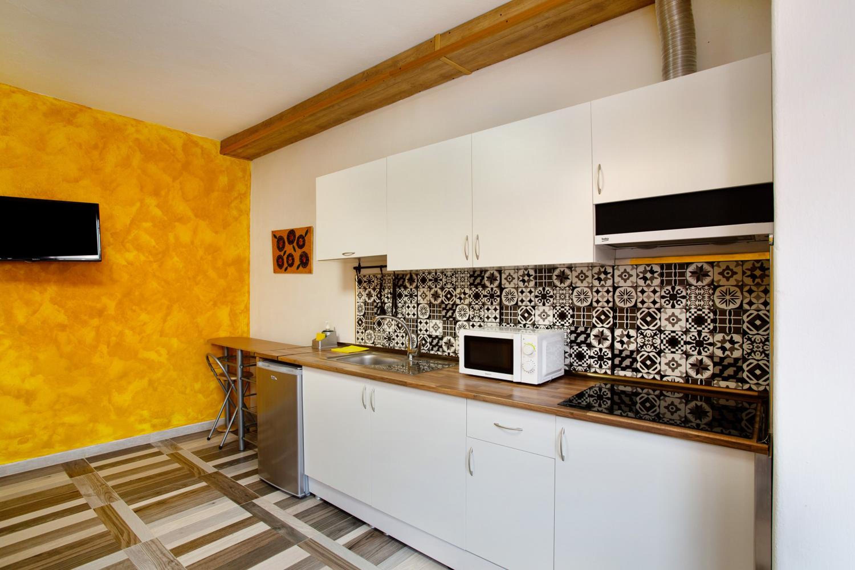 Superior Apartment with City View photo 2