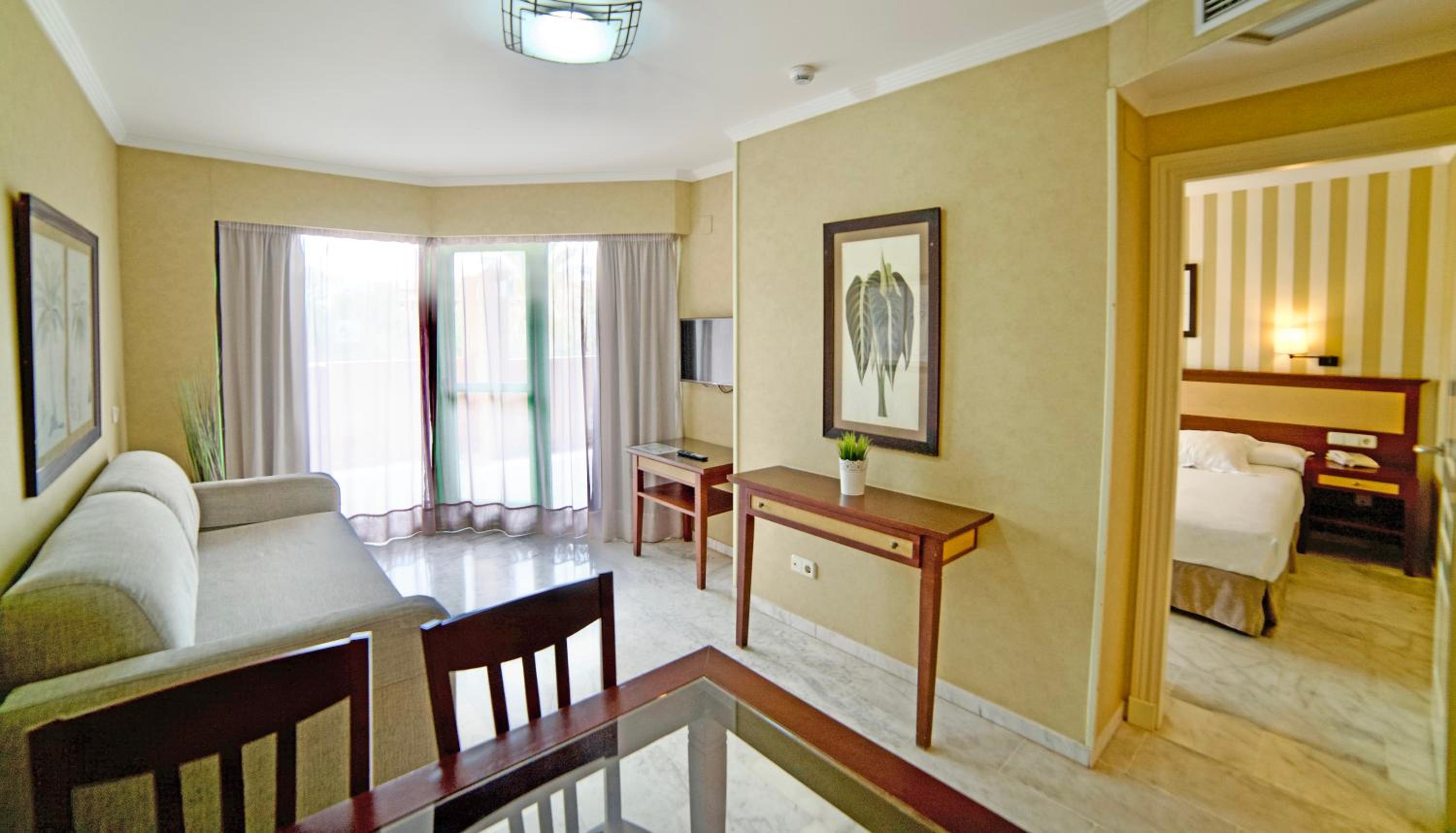 Junior Suite (4 Adults) photo 3