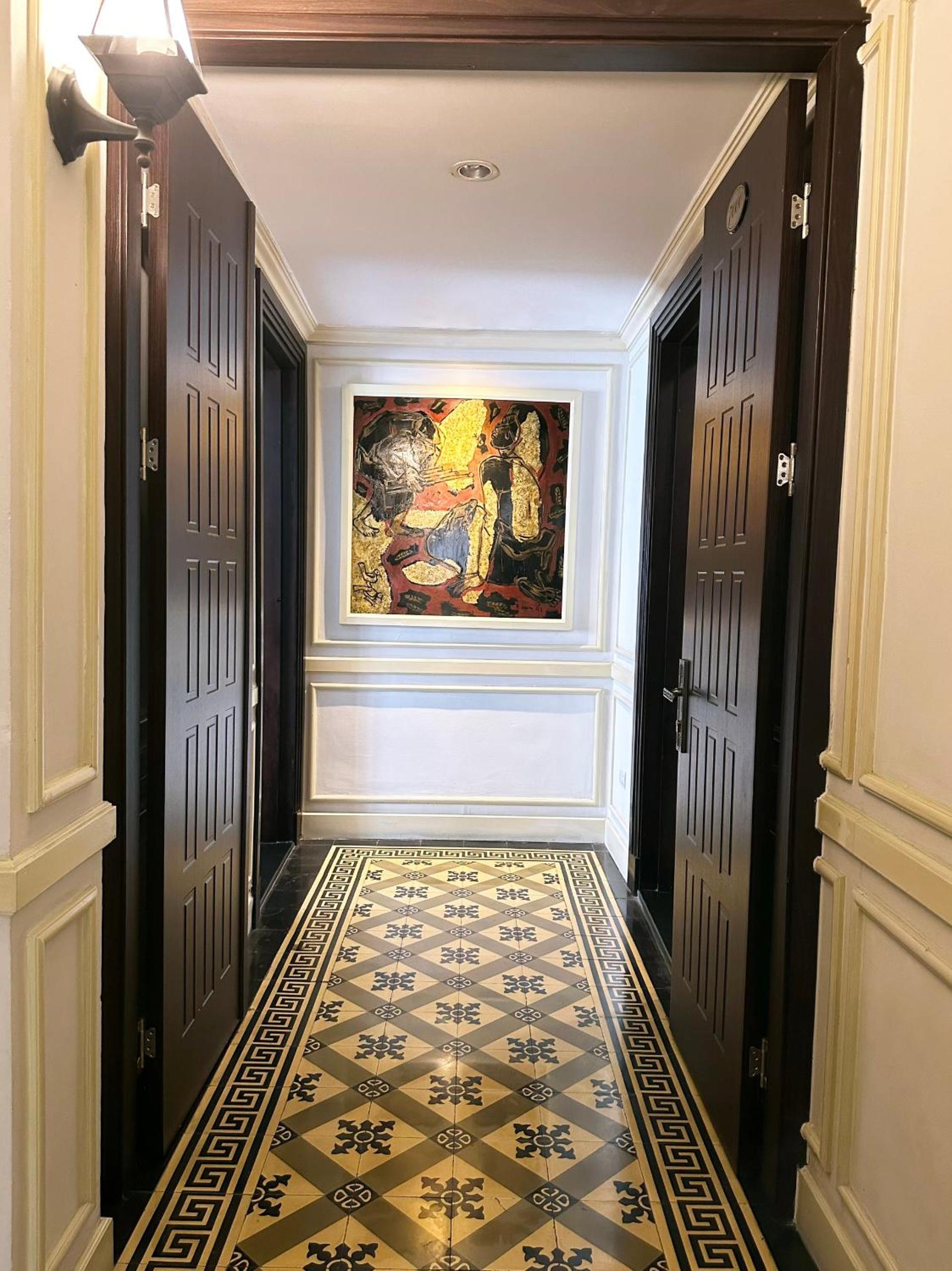 Connecting Room with City View