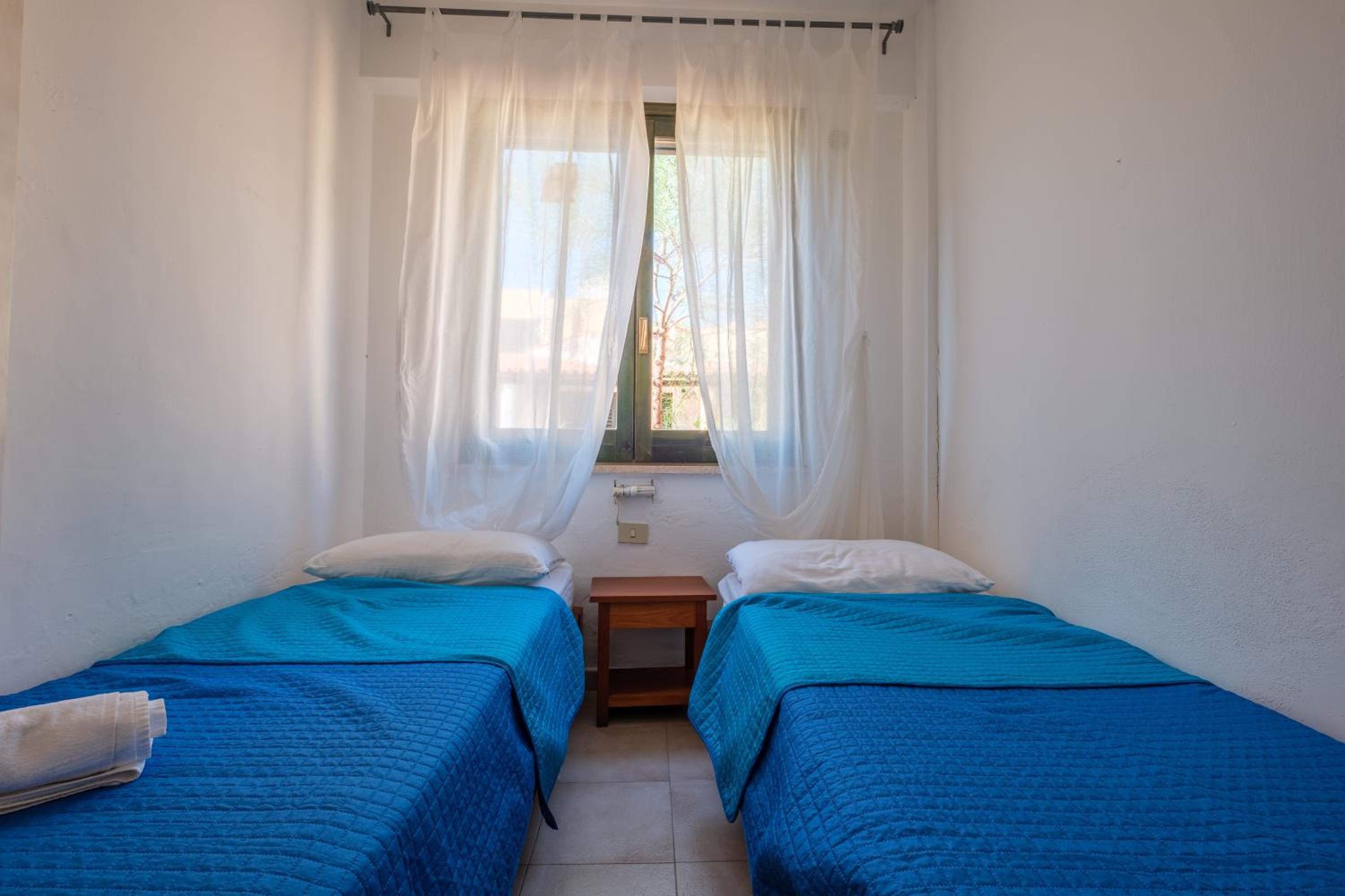 Two-Bedroom House photo 2