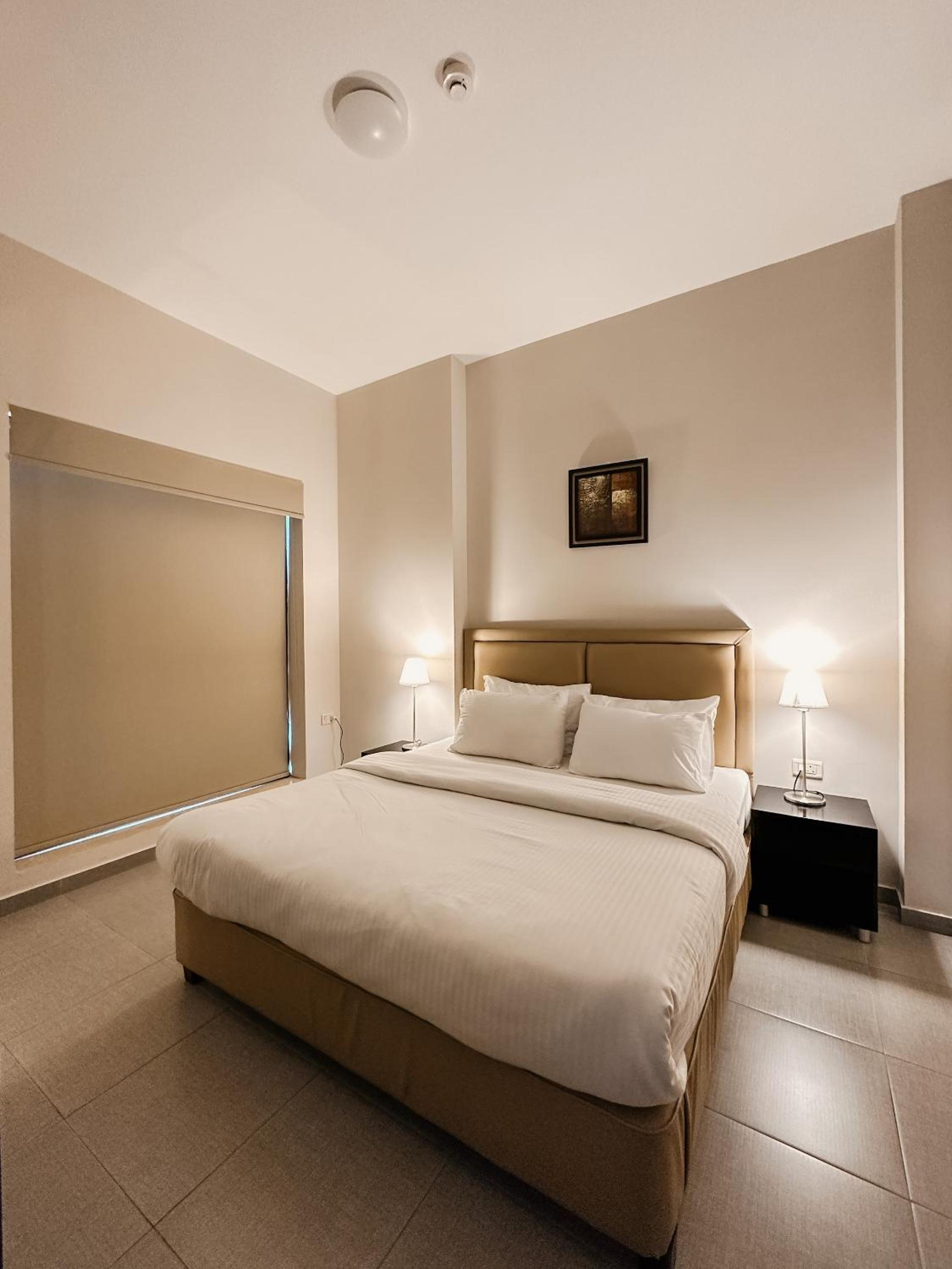 Deluxe Suite photo 1