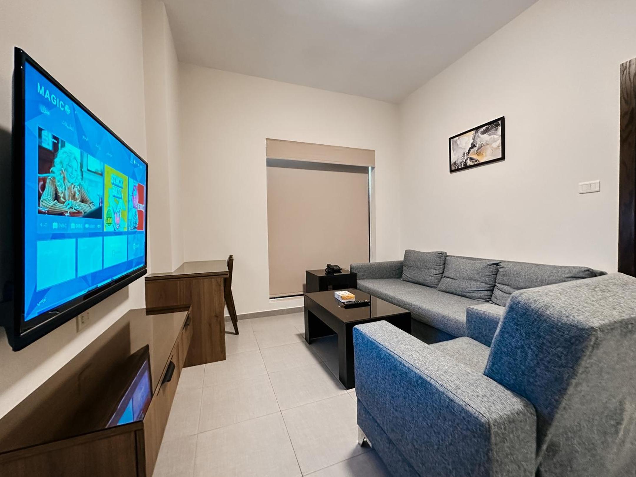 Deluxe Suite photo 2