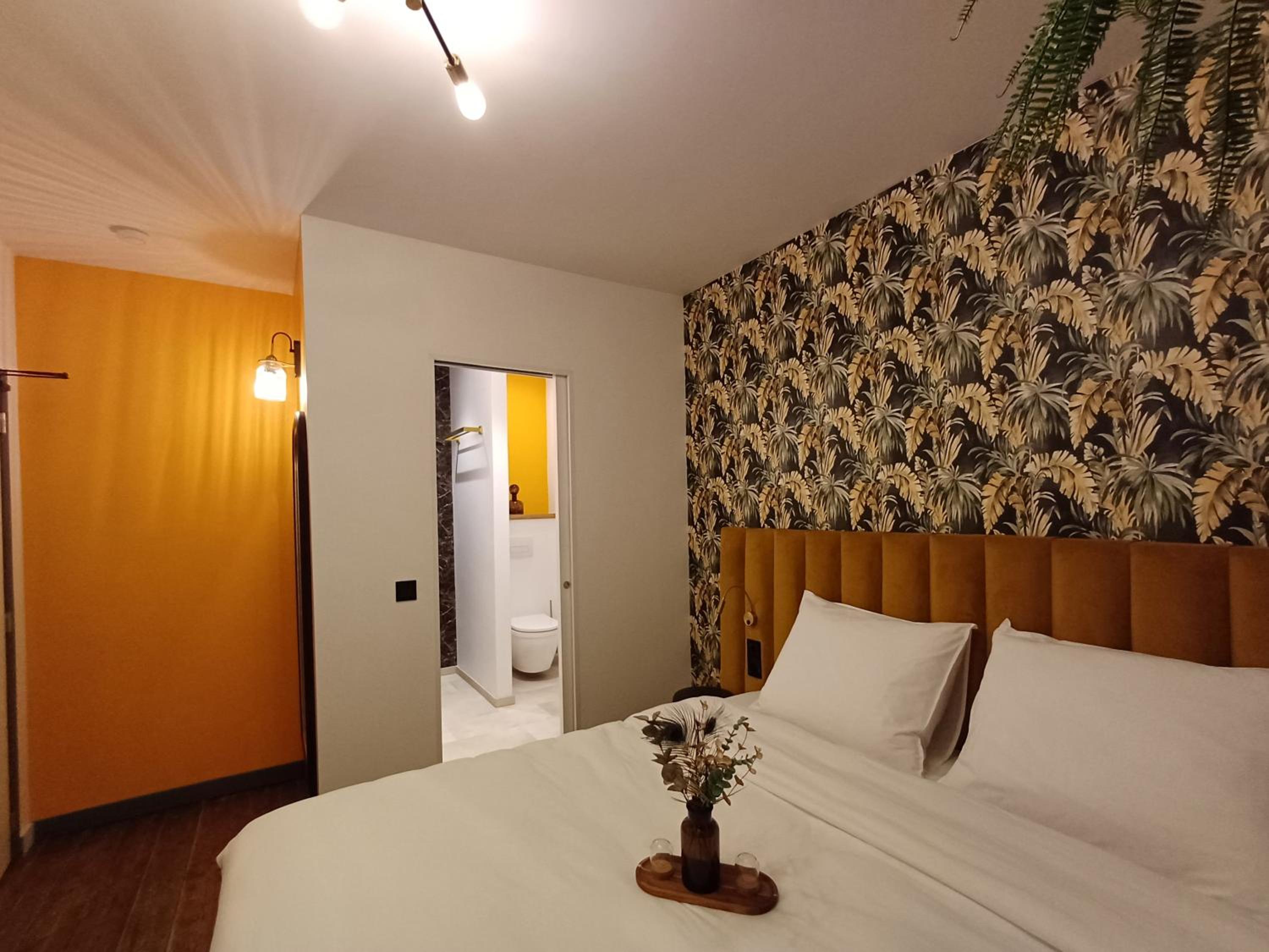 Double Room with Private Bathroom