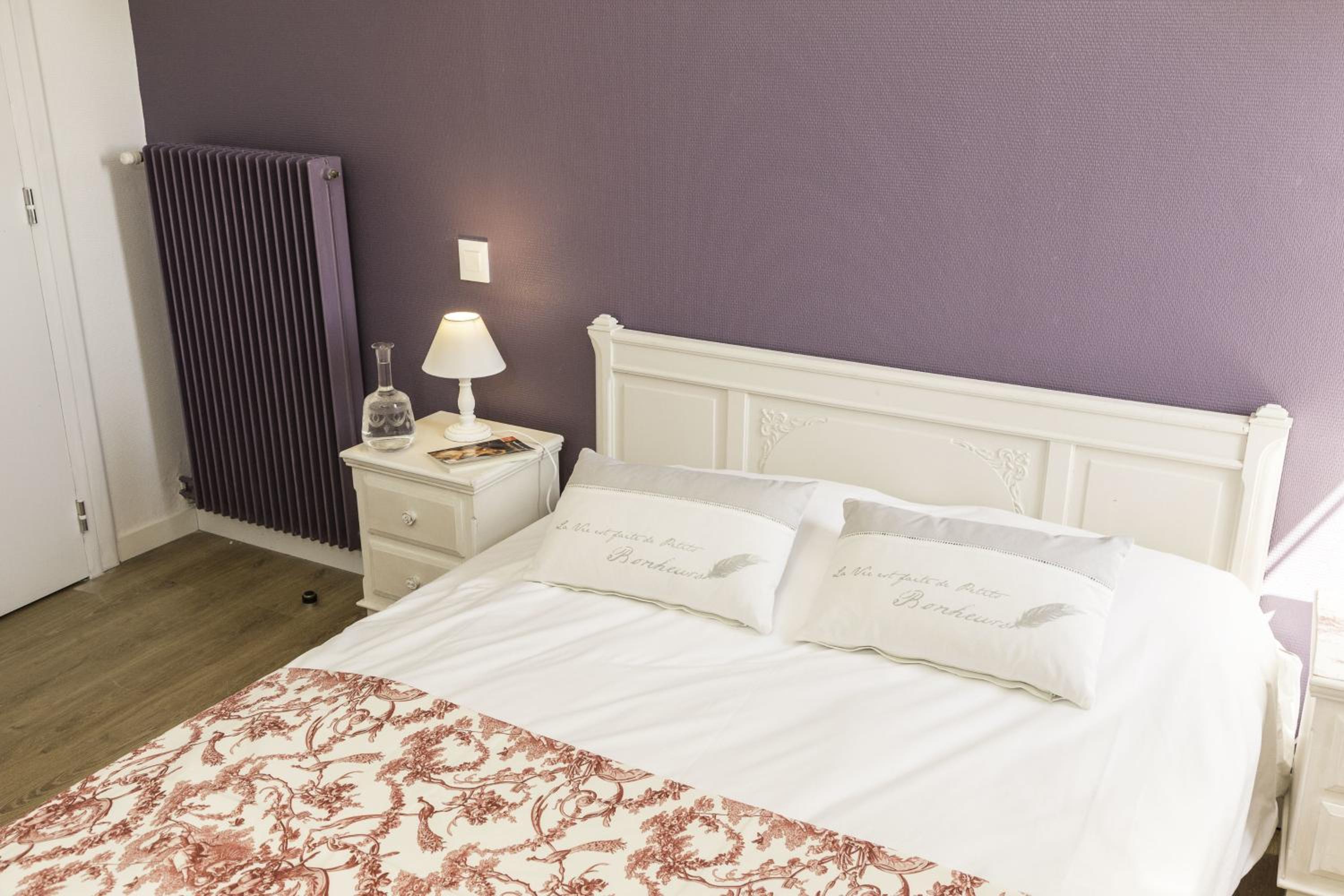 Small Double Room with Shower  photo 2