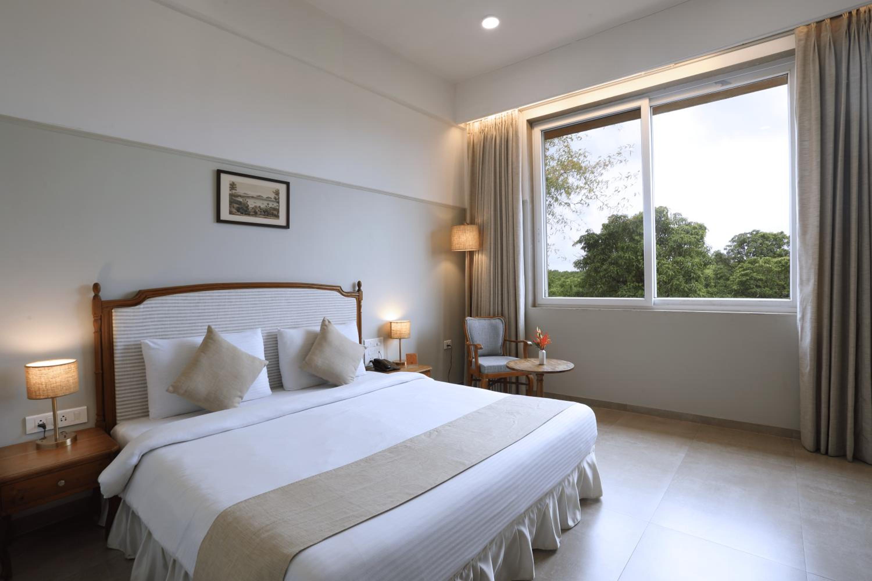 Deluxe Room - Photo 1