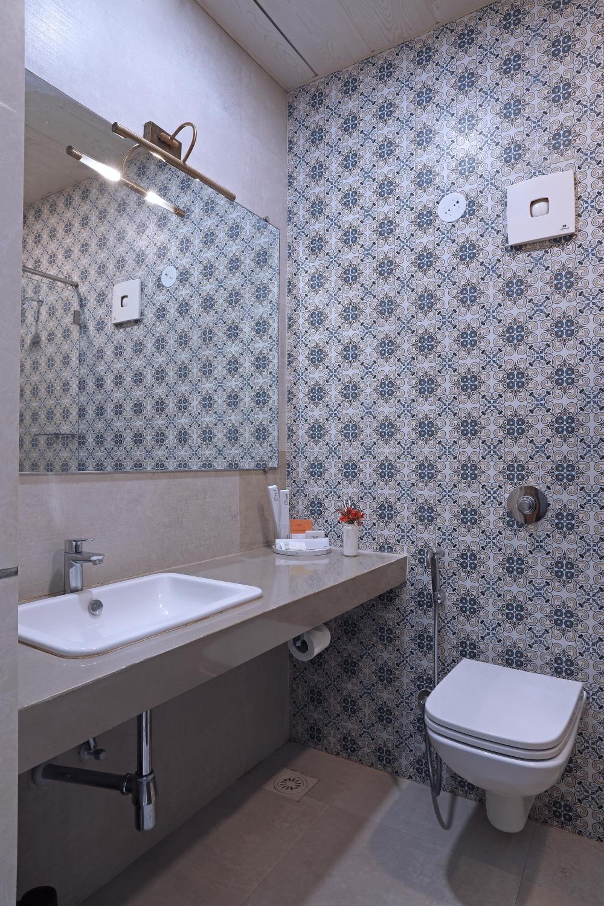 Deluxe Room - Photo 2