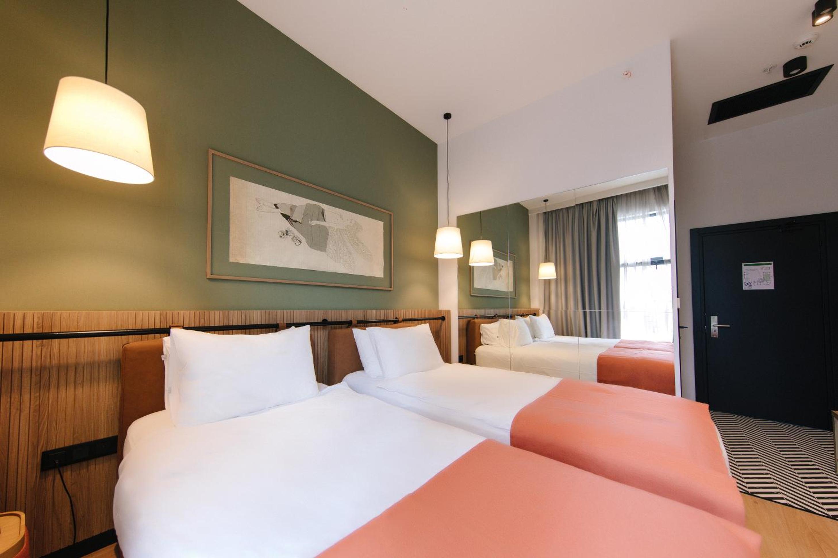 Double Room - Photo 4