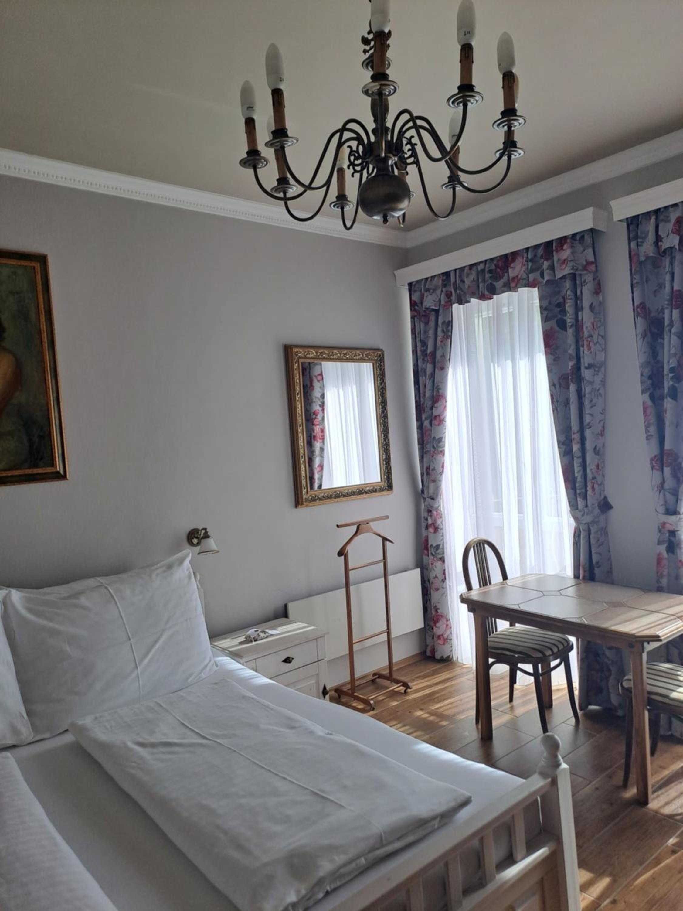 King Room with Balcony photo 2