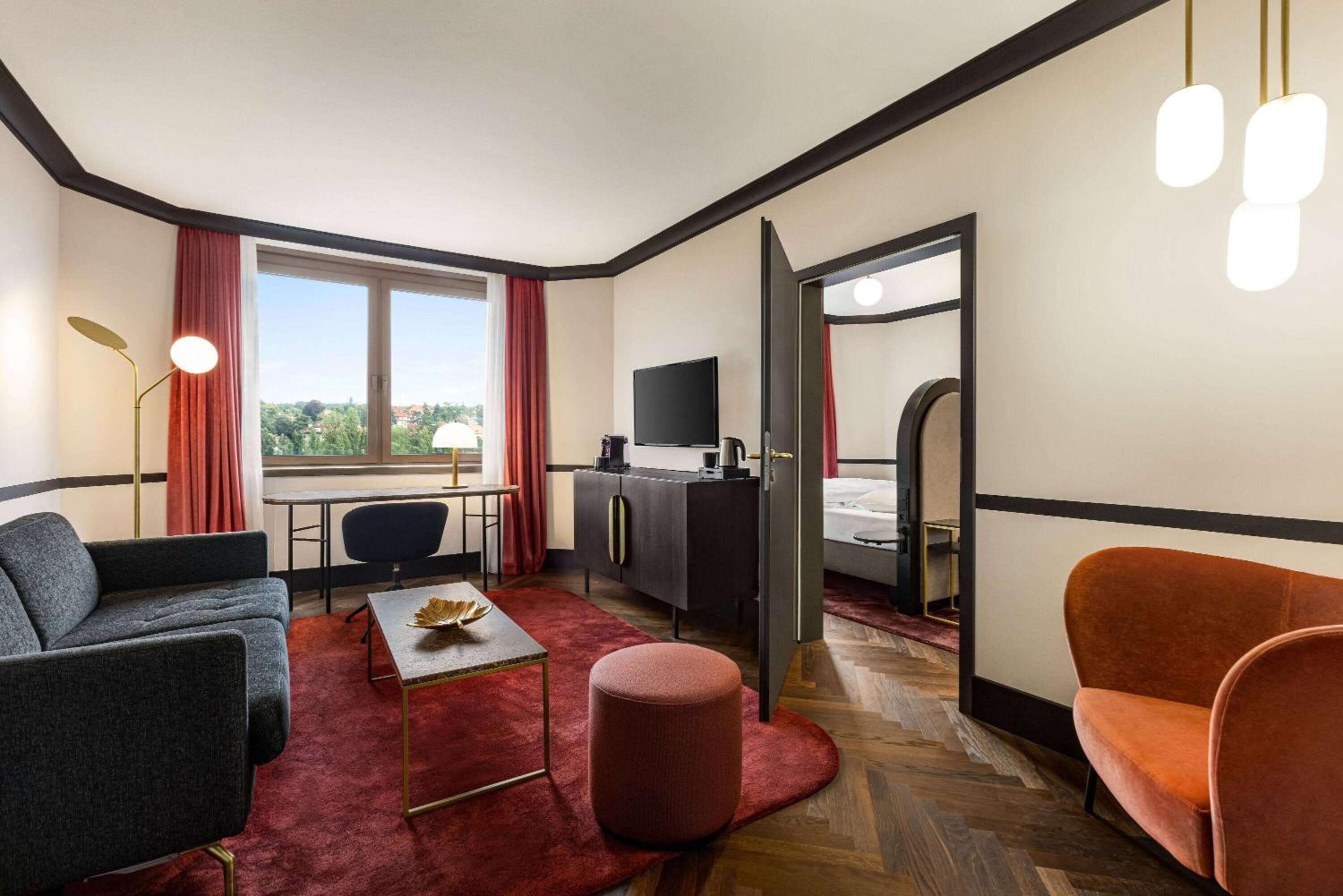 Diplomat Suite