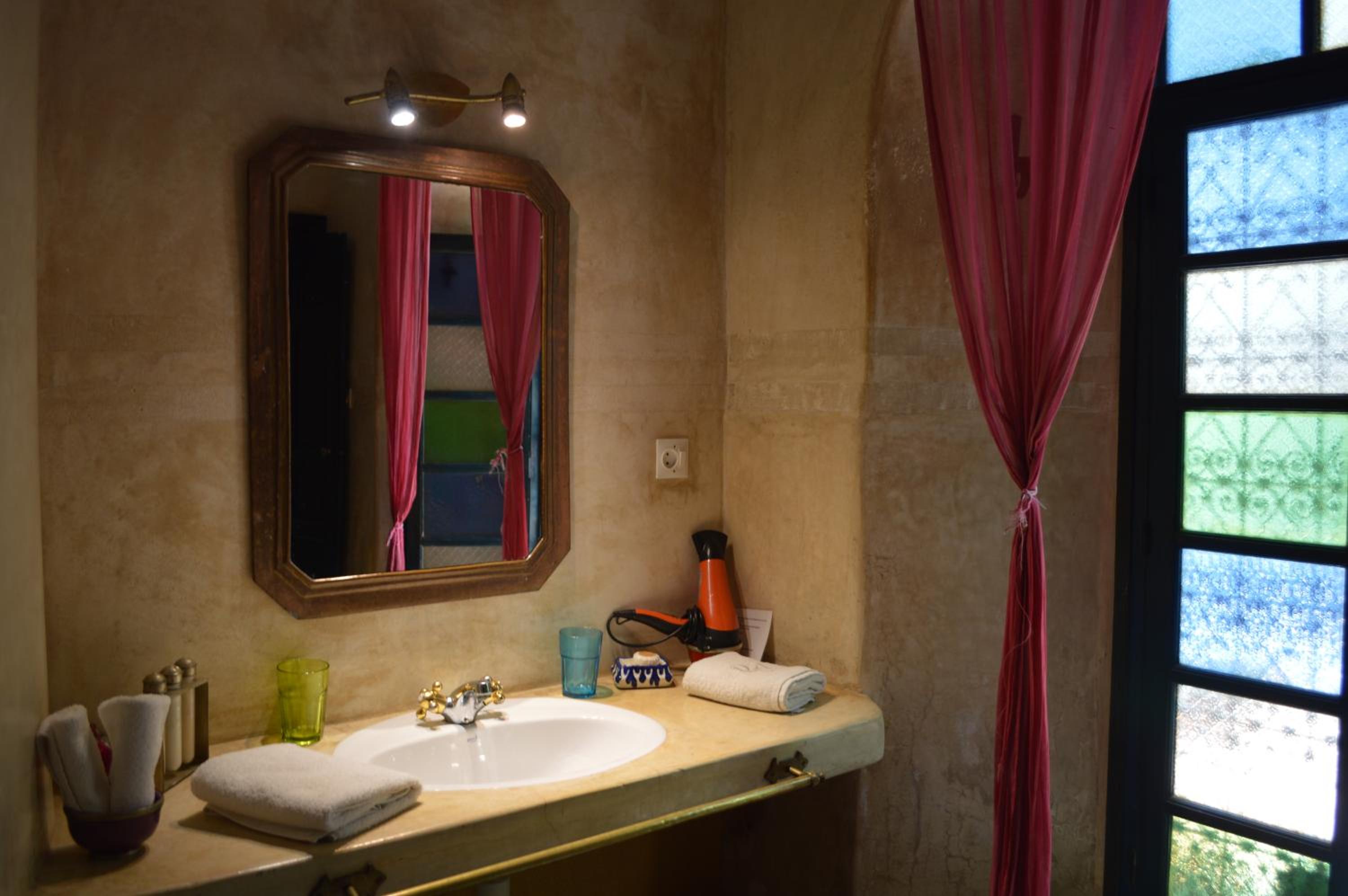 Hibiscus Double Room - Photo 1