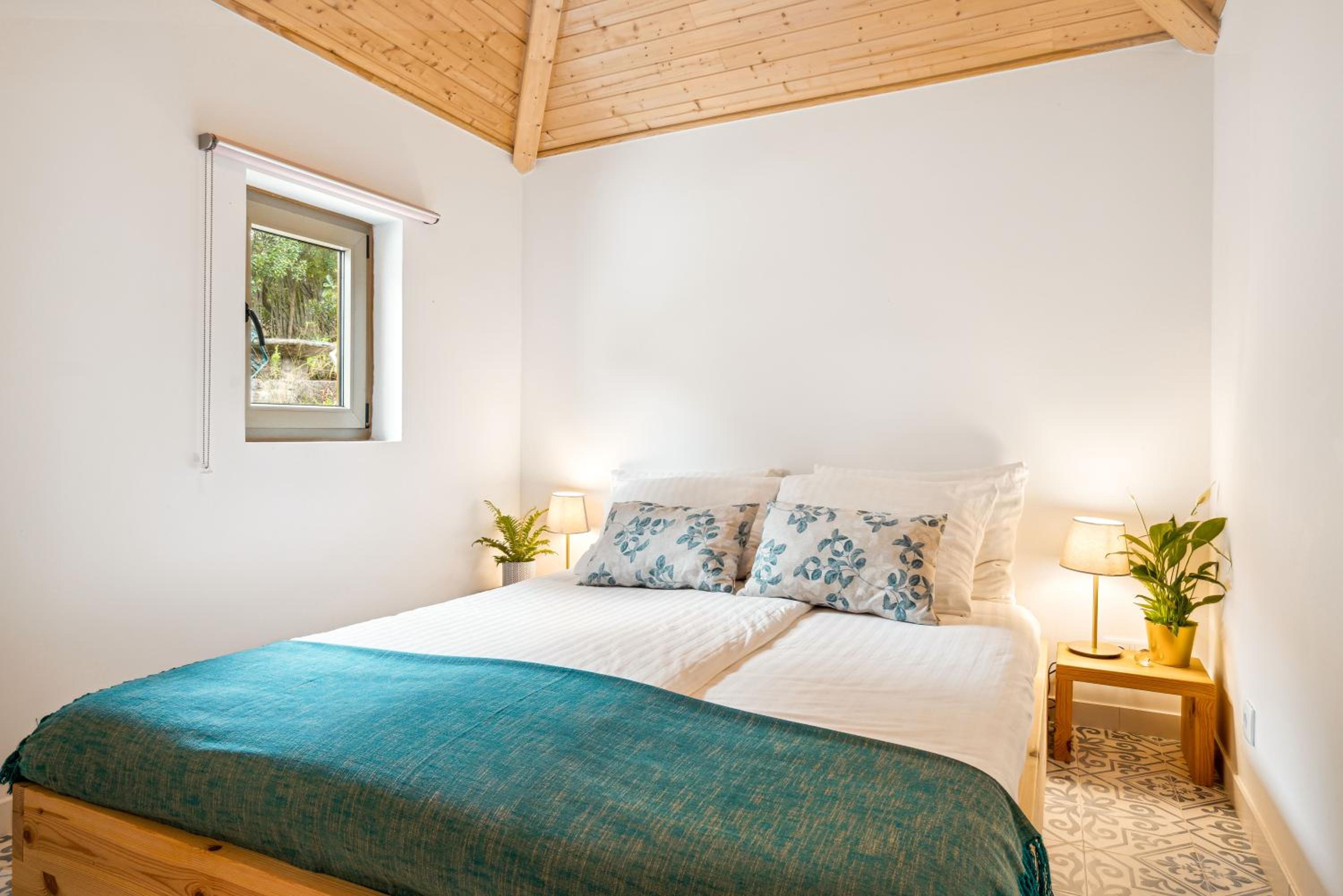 Two-Bedroom House photo 2