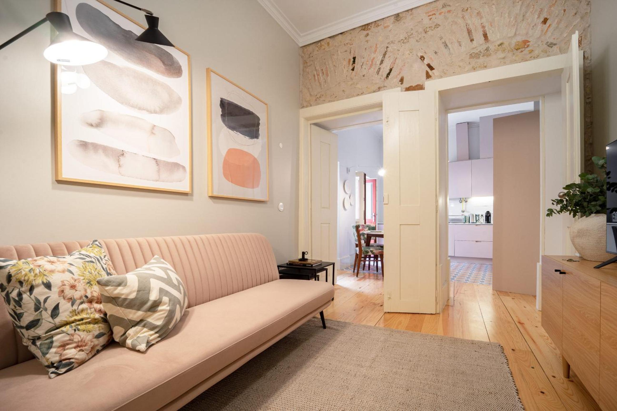 One-Bedroom Apartment with Garden photo 2