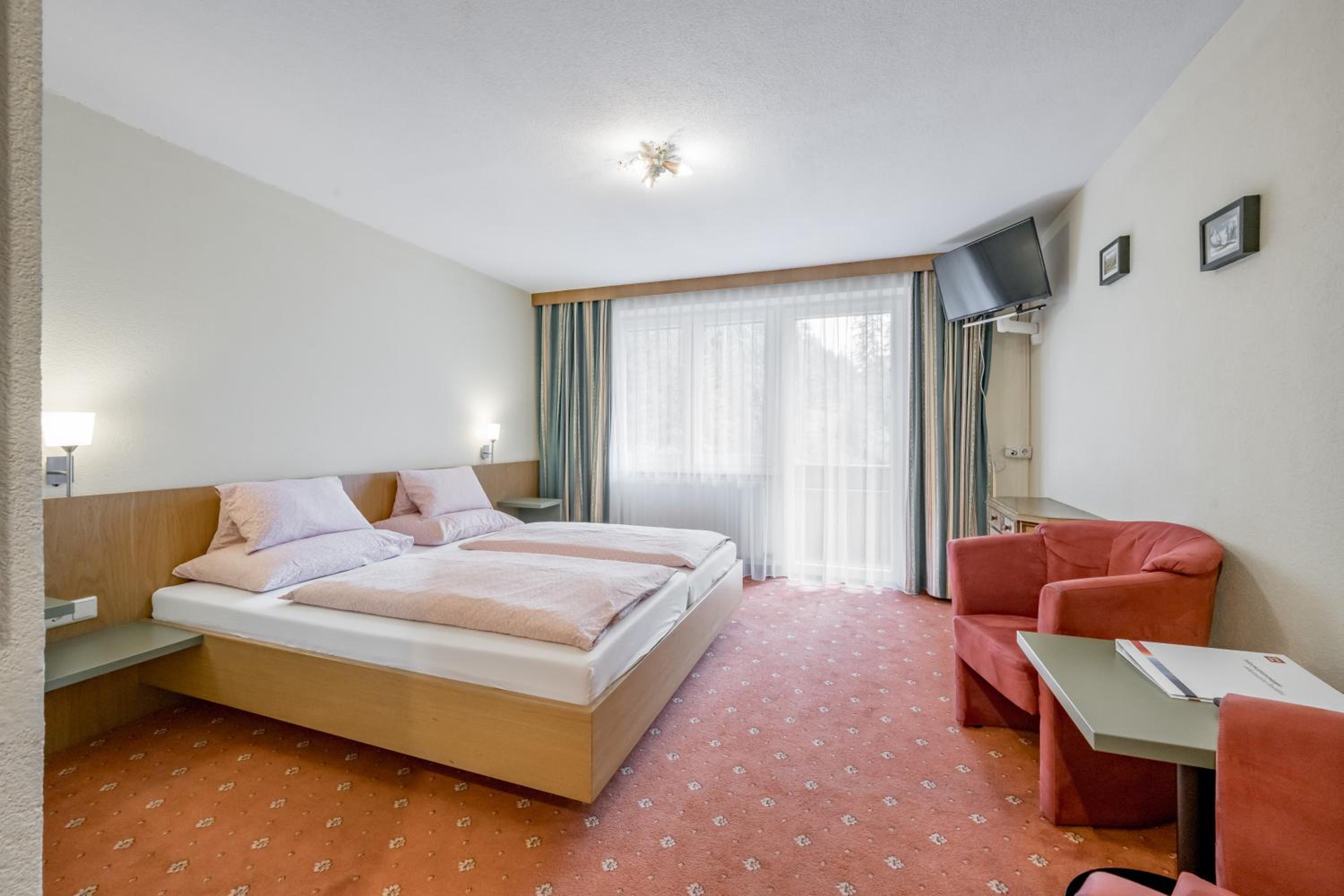 Standard Double Room photo 1