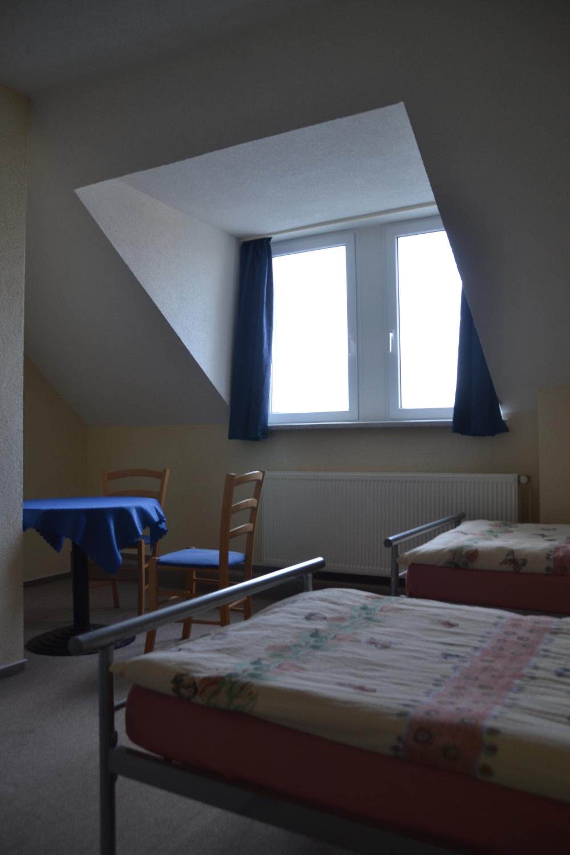 Standard Double Room photo 3