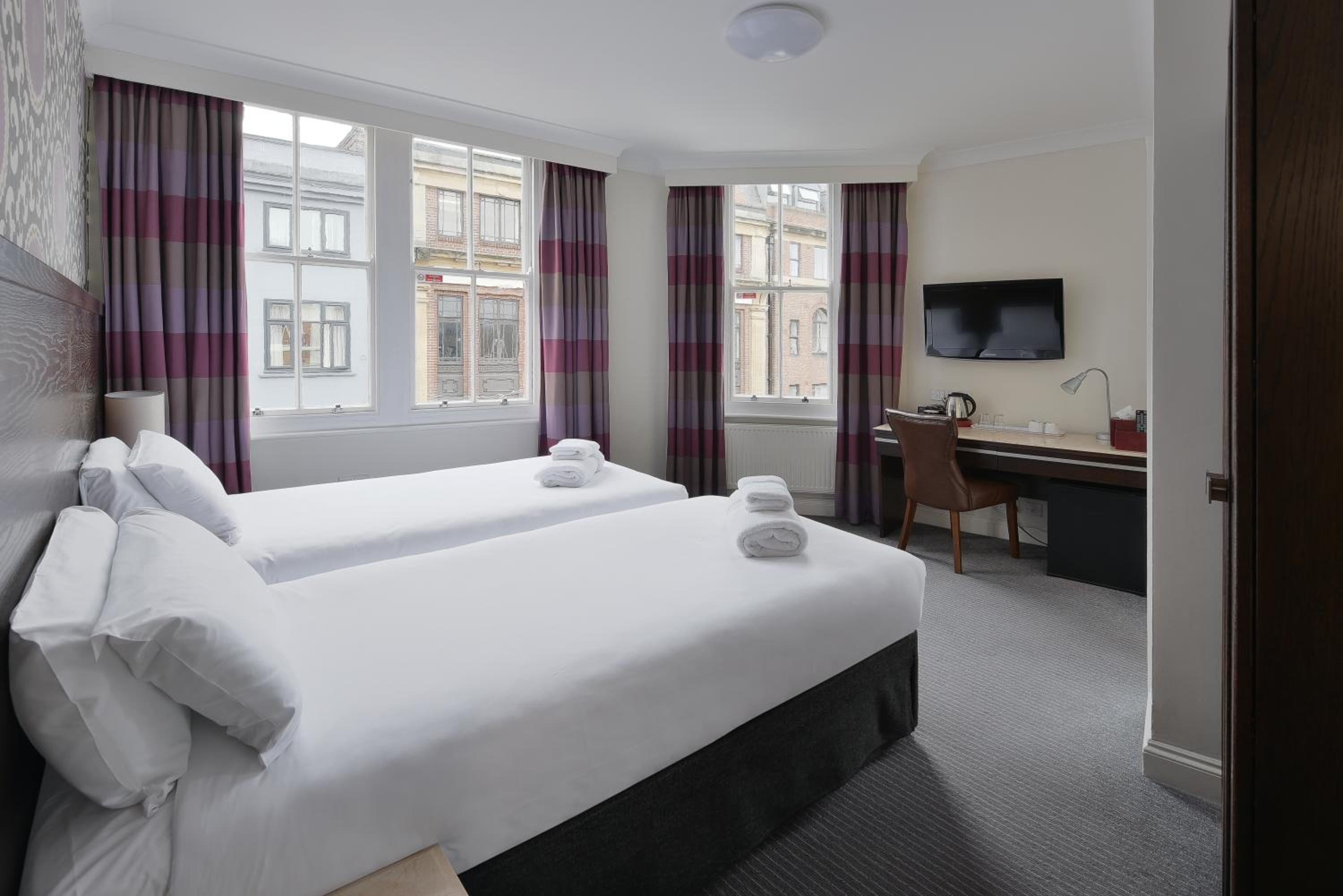 Superior Double or Twin Room (Optional extra Bed) photo 3