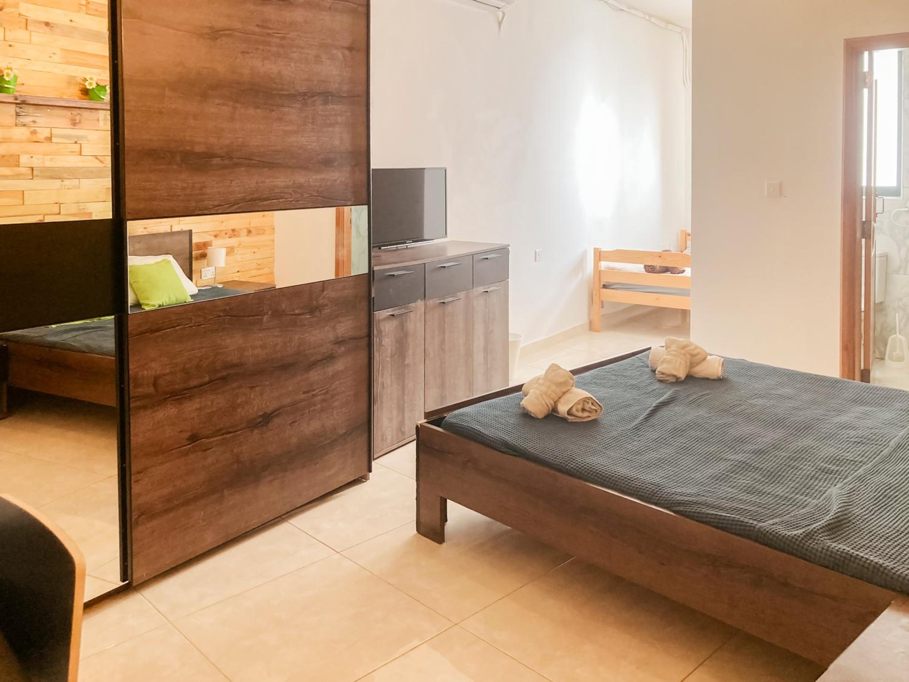 Apartment - Photo 14