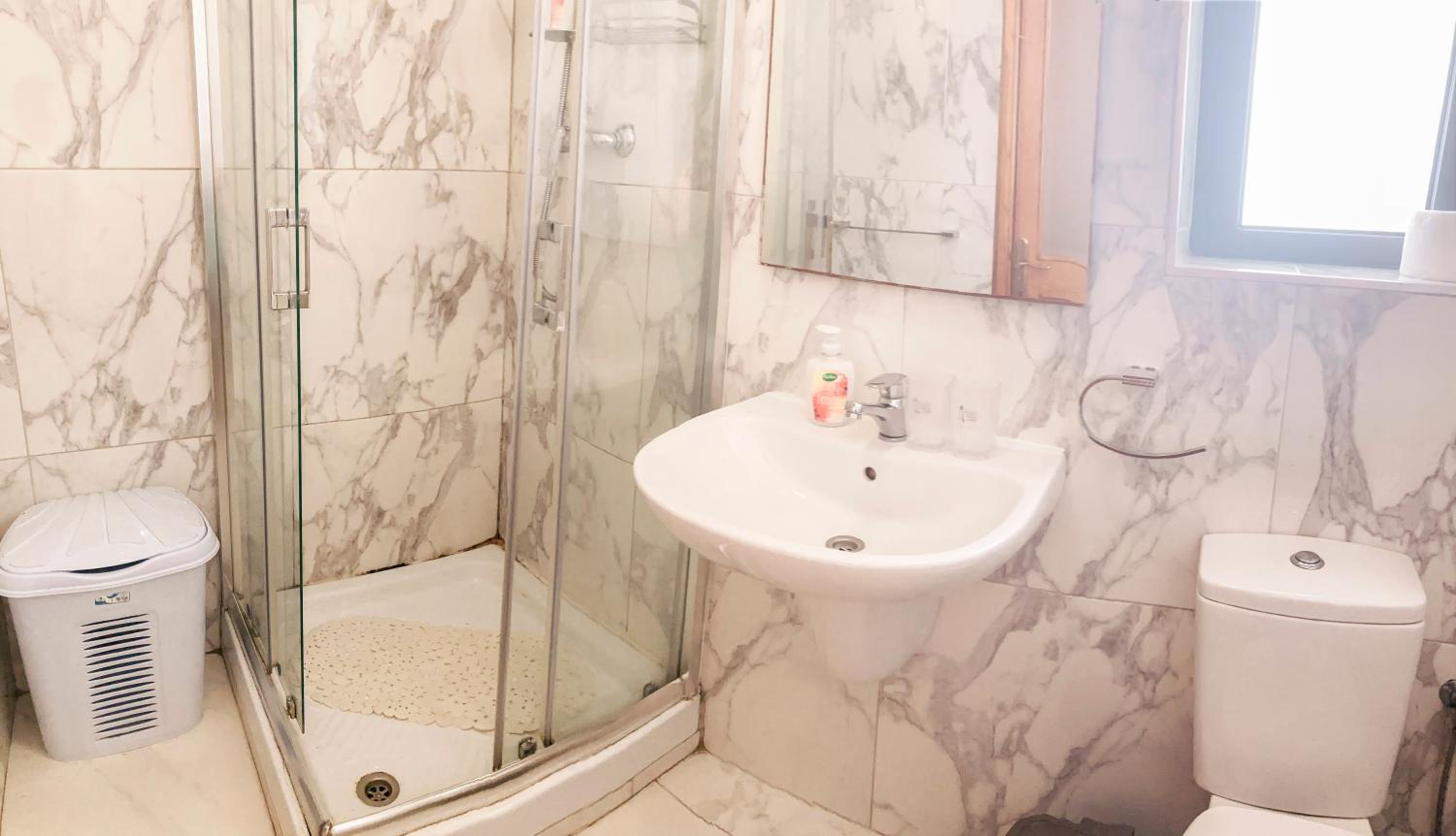 Apartment - Photo 34