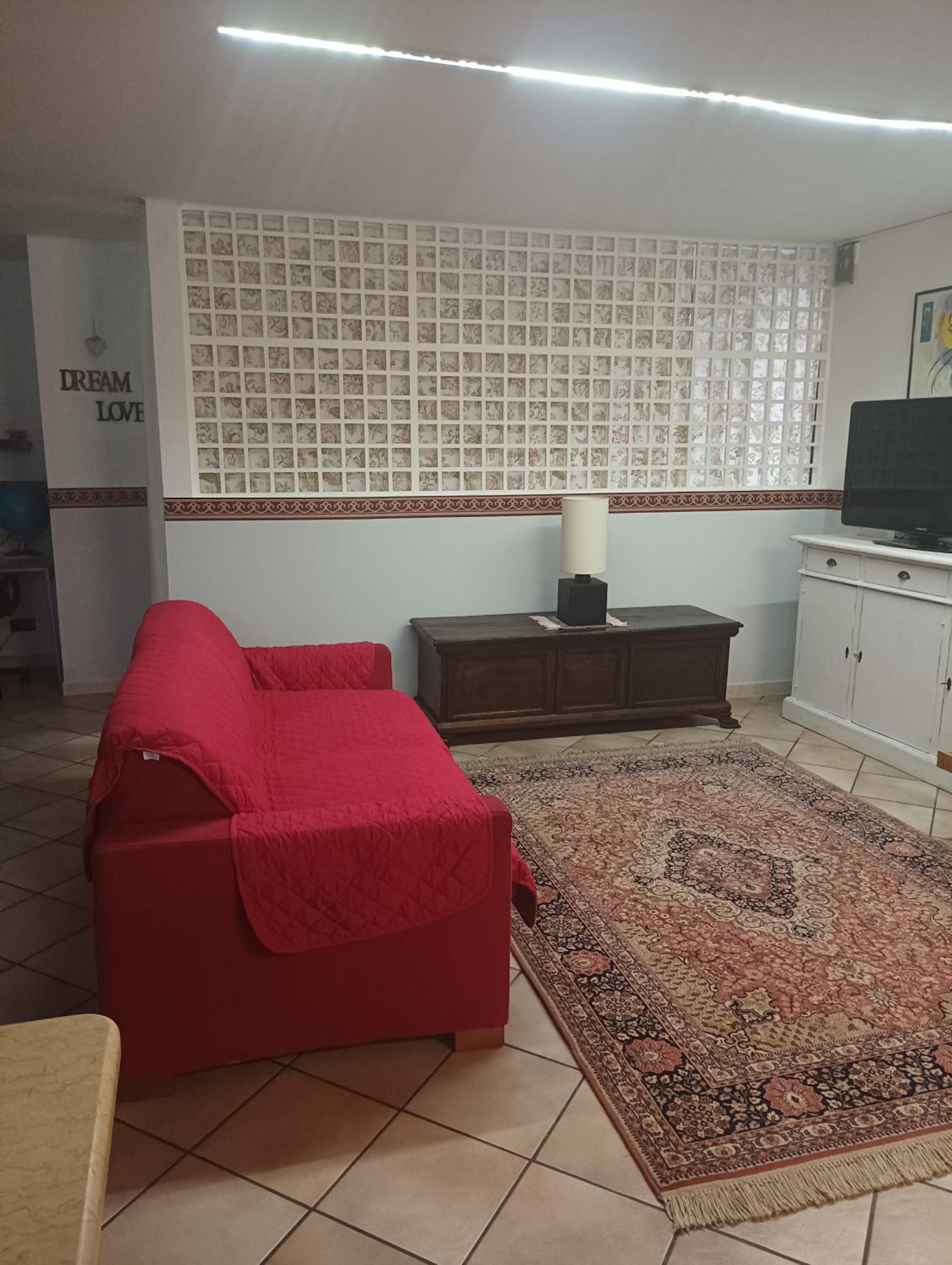 Apartment photo 3