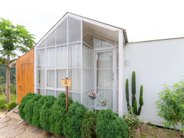 Two-Bedroom House - Photo 17