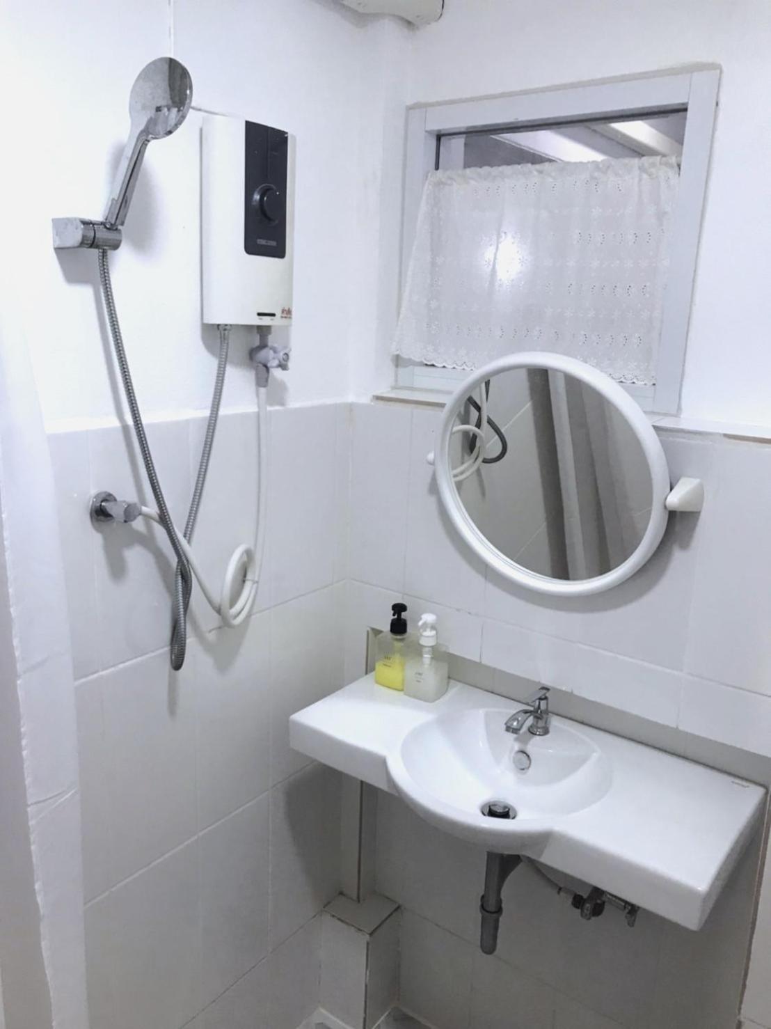 Standard Triple Room - Photo 3
