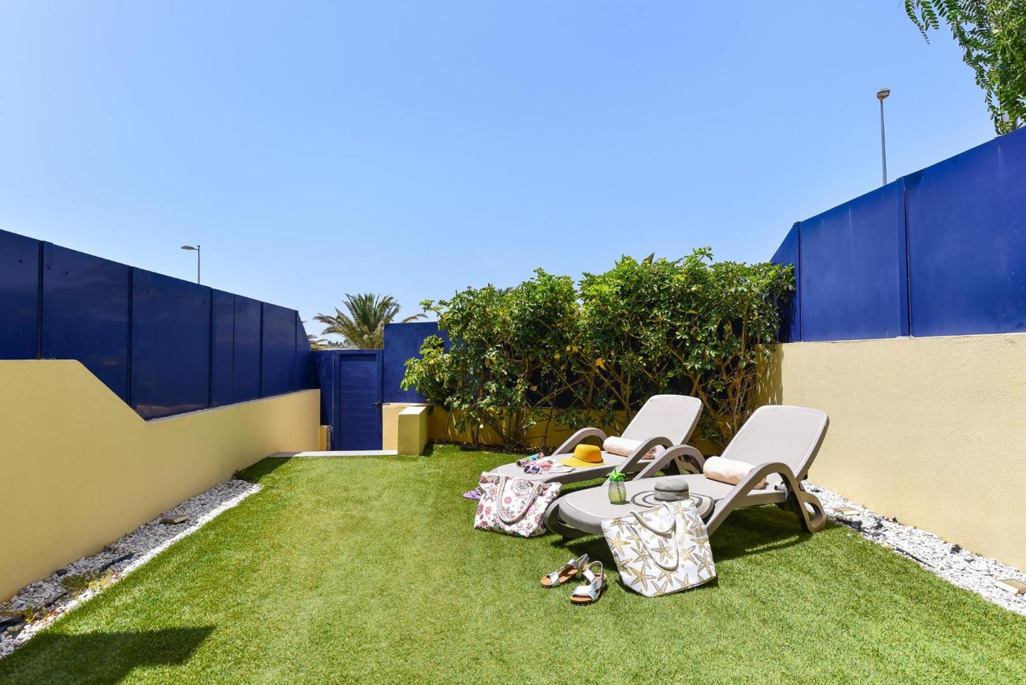 Villa photo 2