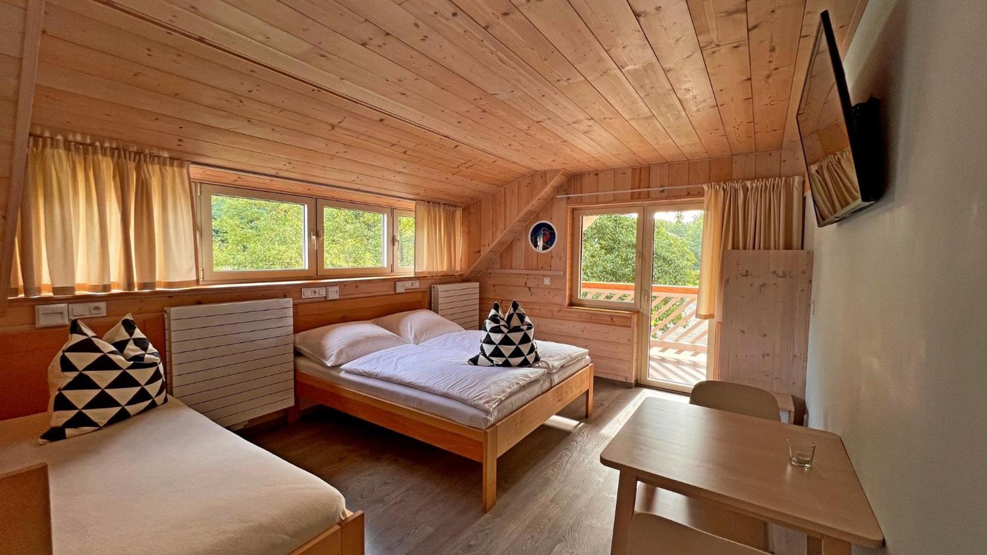 Triple Room with Balcony photo 2