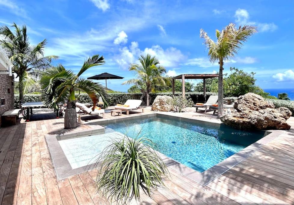 Three-Bedroom Villa photo 1