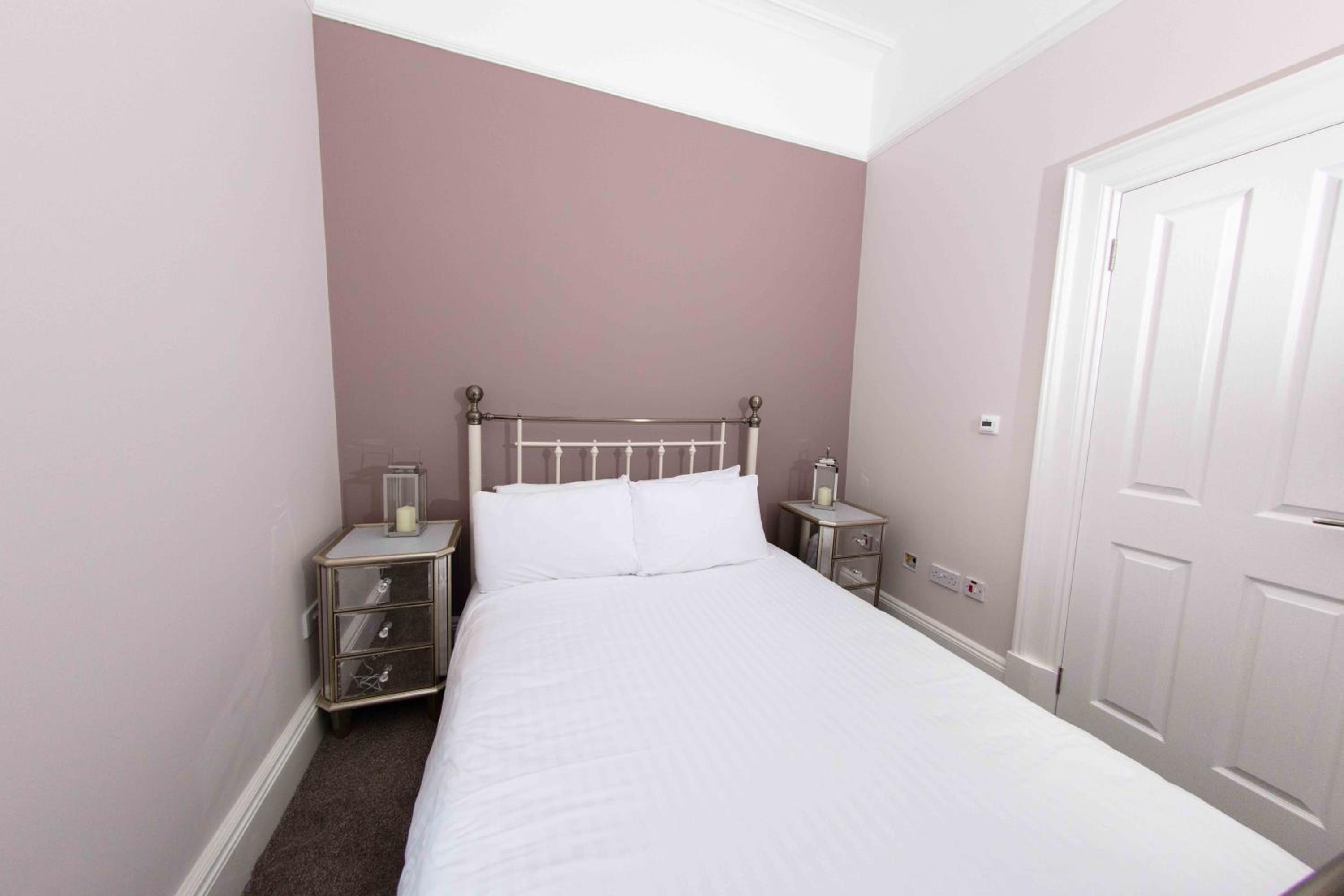 Small Double Room photo 3