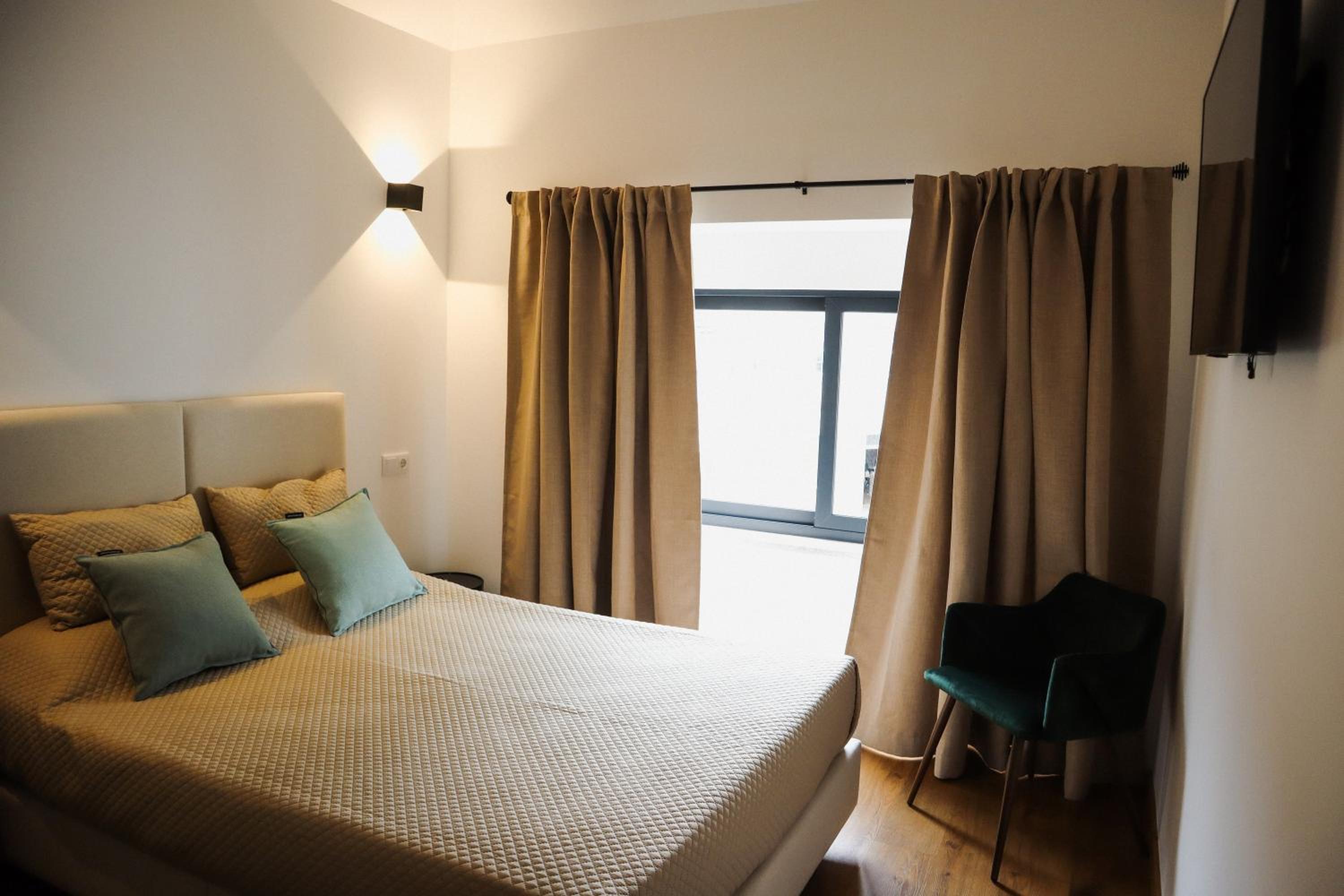 Double Room with Private Bathroom photo 2
