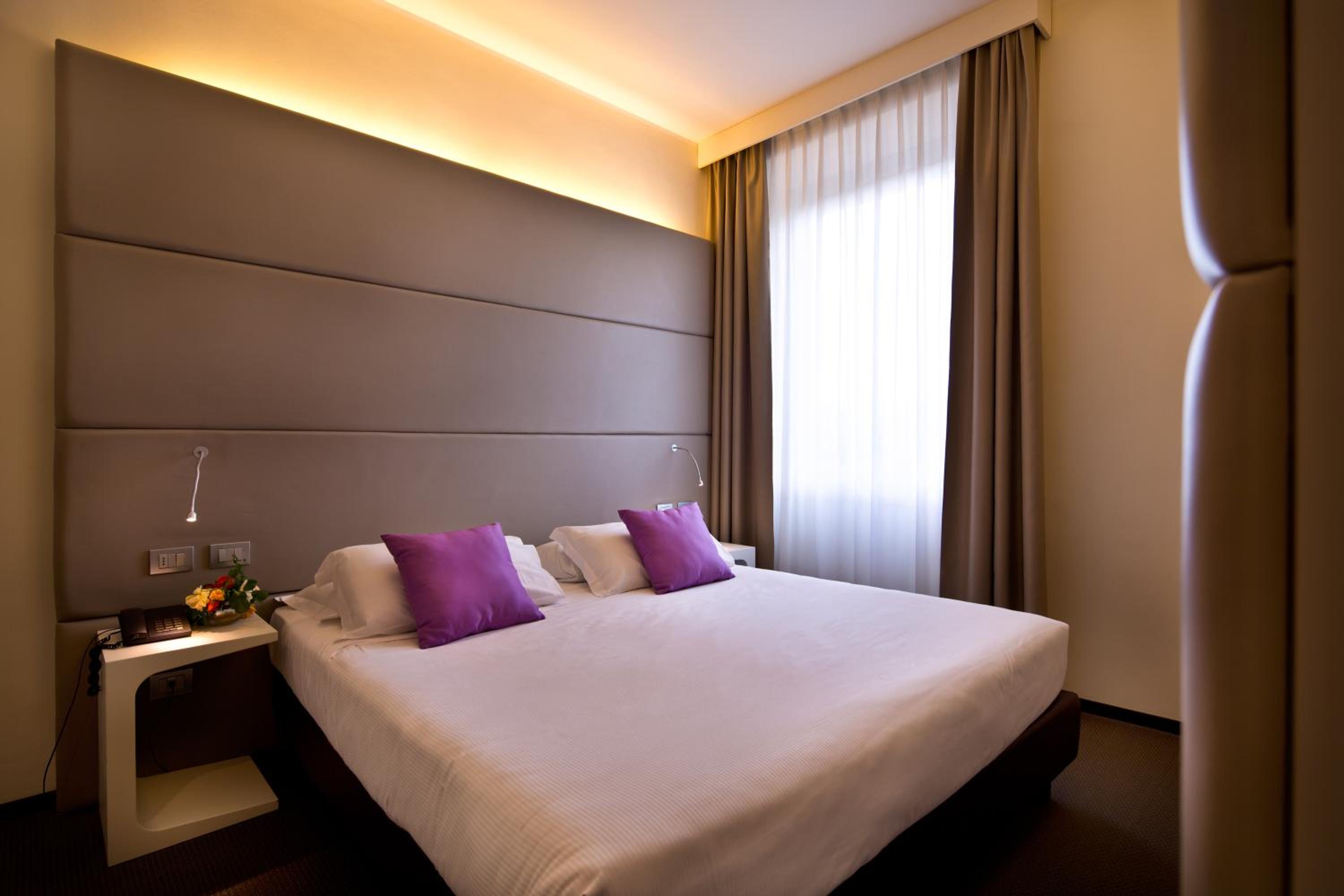 Superior Single Room - Photo 2