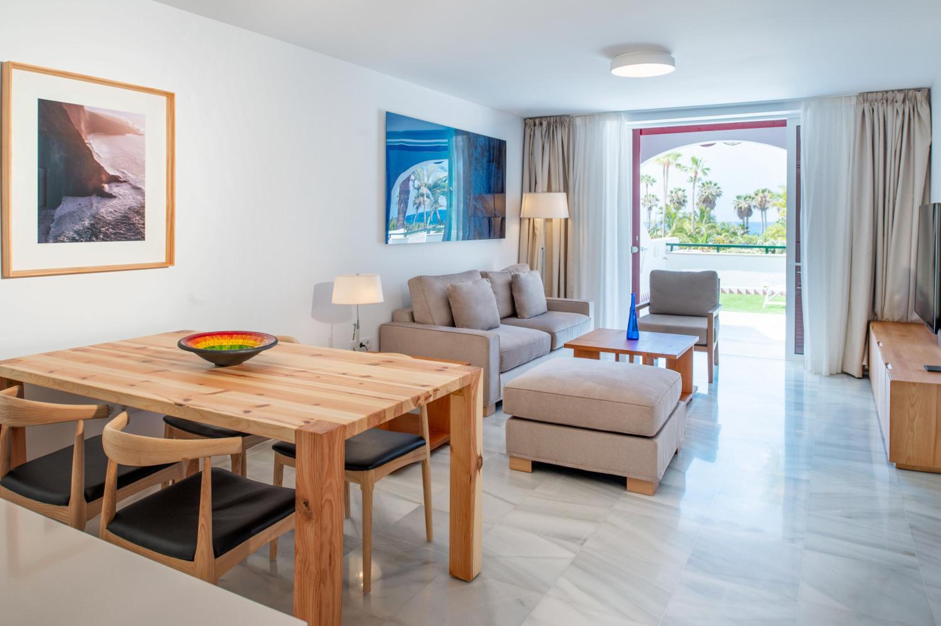 Apartamento Superior de Dos Habitaciones con Vista al Mar