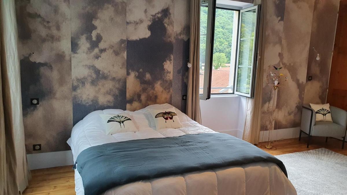 Double or Twin Room with Mountain View - Photo 3