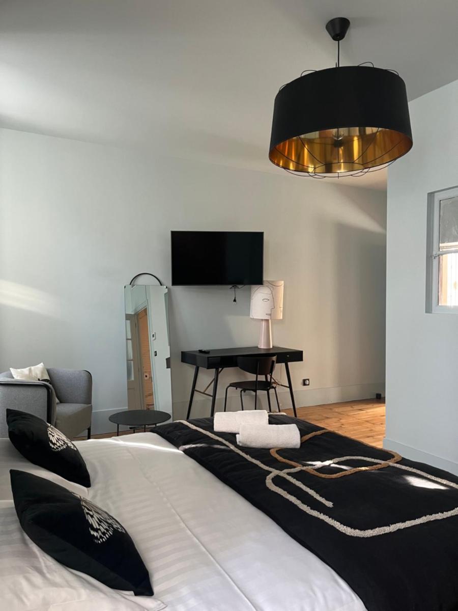 Double or Twin Room with Garden View photo 2