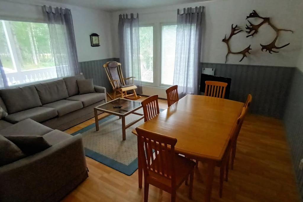 Three-Bedroom House photo 1