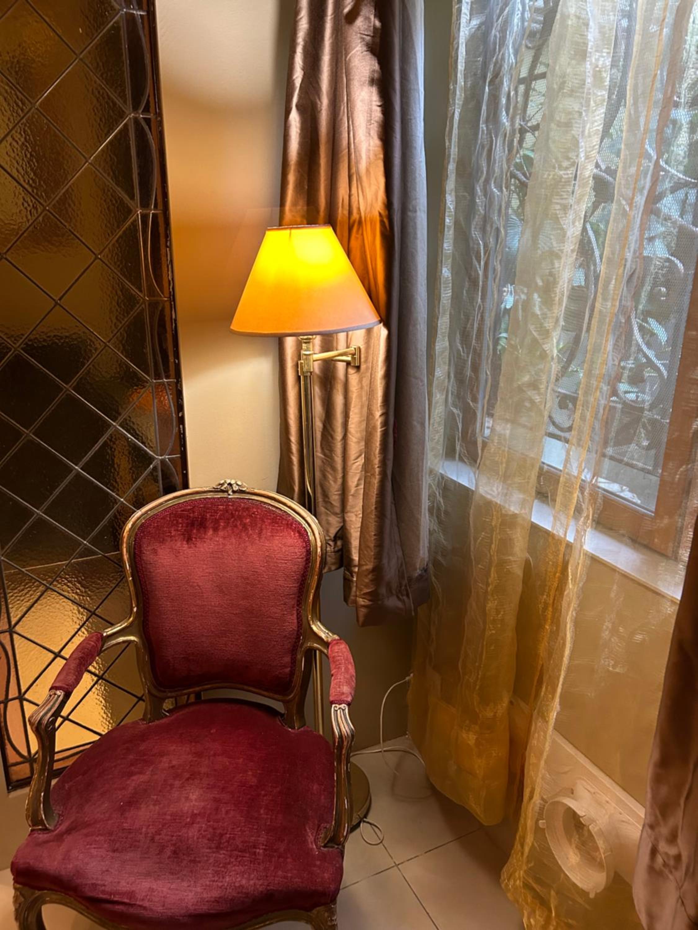 Deluxe Queen Room - Photo 3