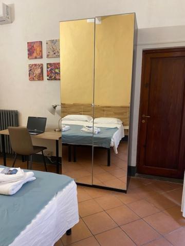 Double Room with Shared Toilet photo 3