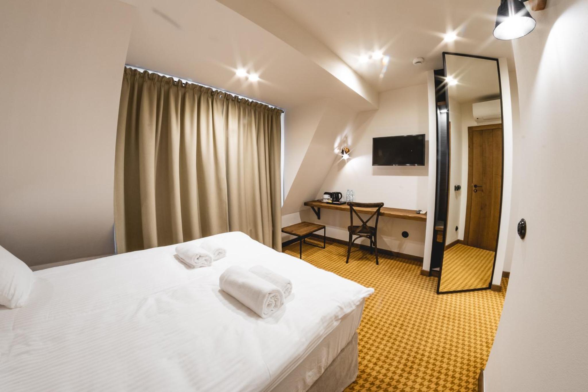 Deluxe Double Room photo 2