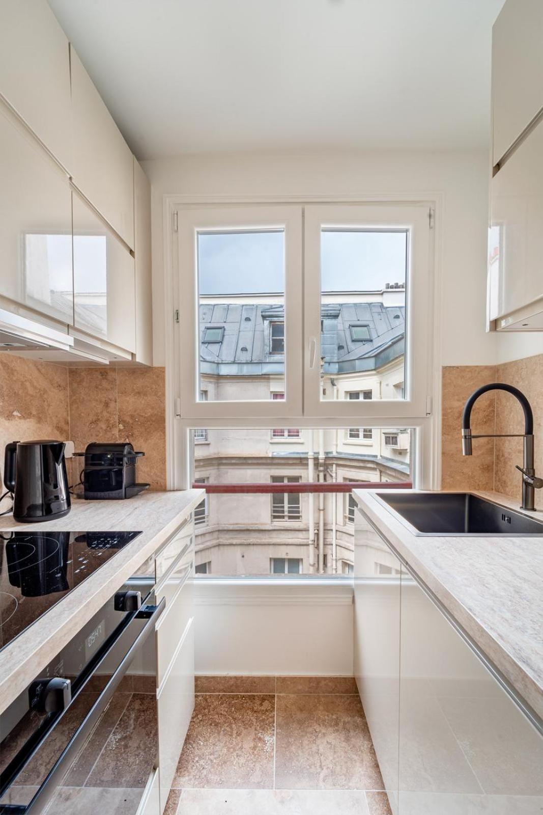 Superior Apartment photo 3