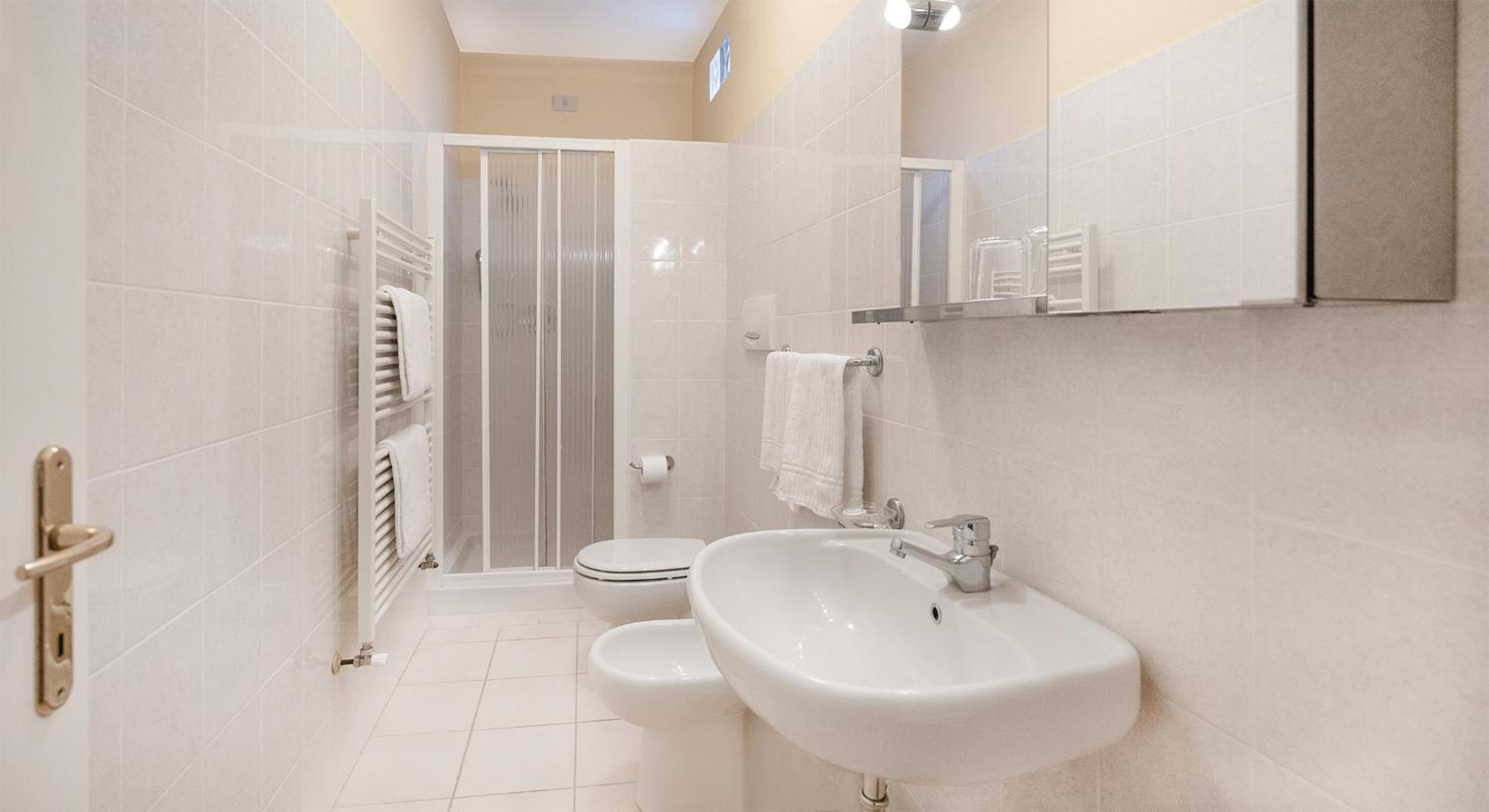 Standard Apartment - Photo 5