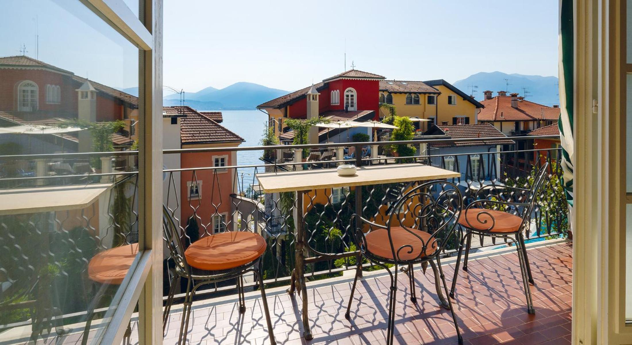 Apartment with Garden View photo 2