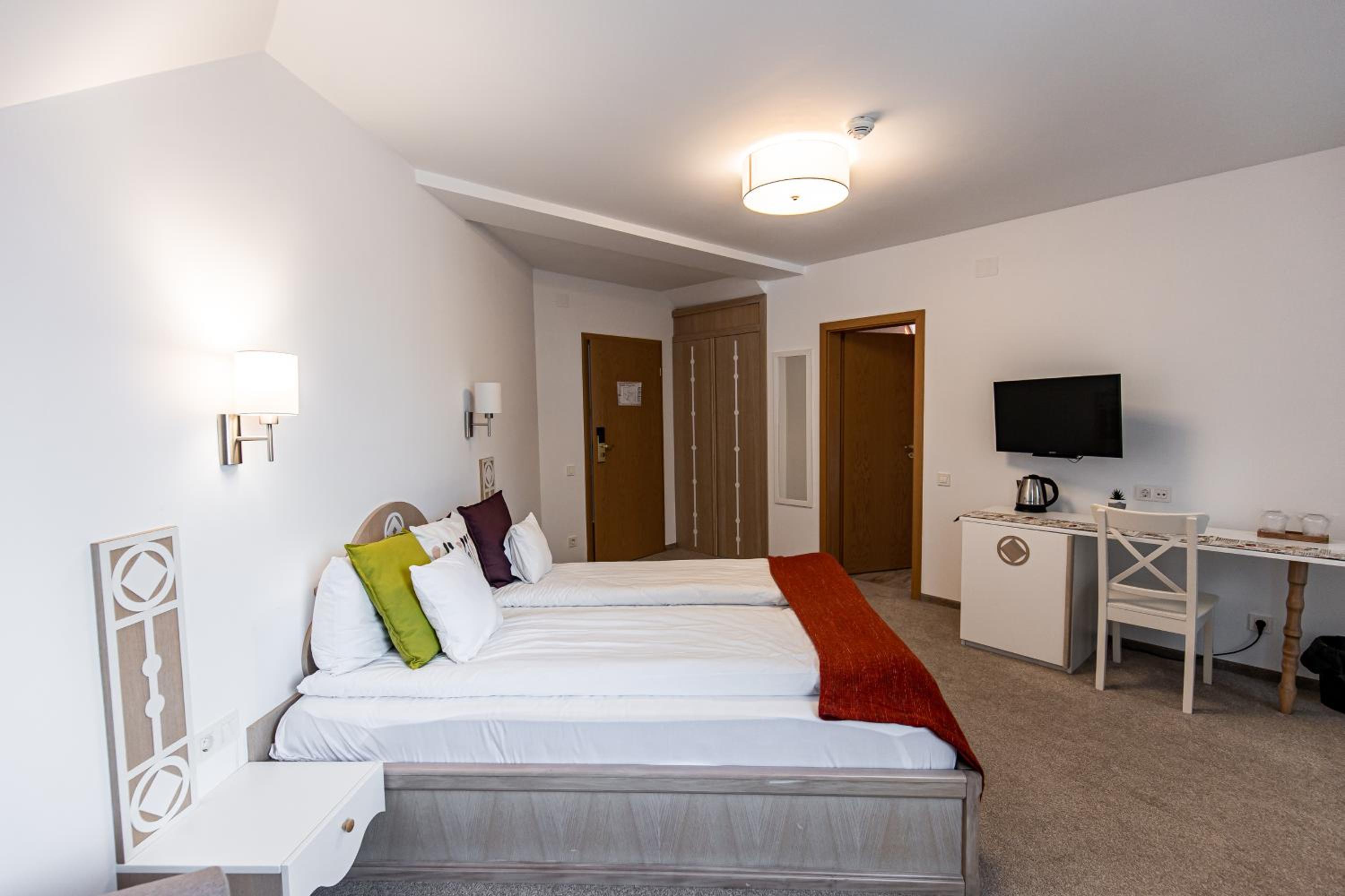 Double Room with Balcony photo 1