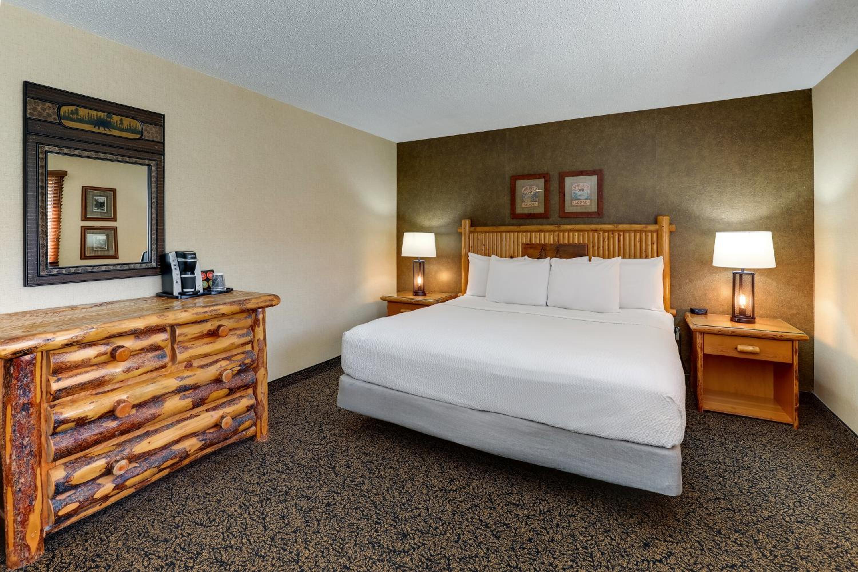 Superior Suite - Photo 4